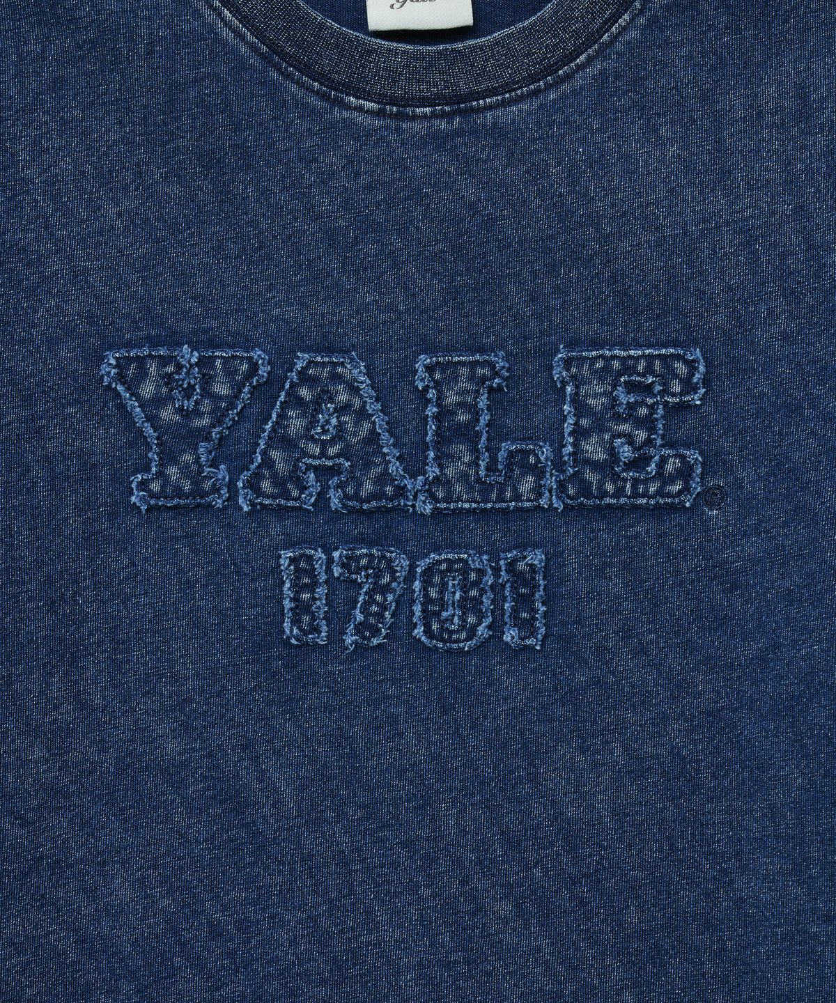 예일(YALE) 우먼즈 피그먼트 아플리케 티셔츠_네이비