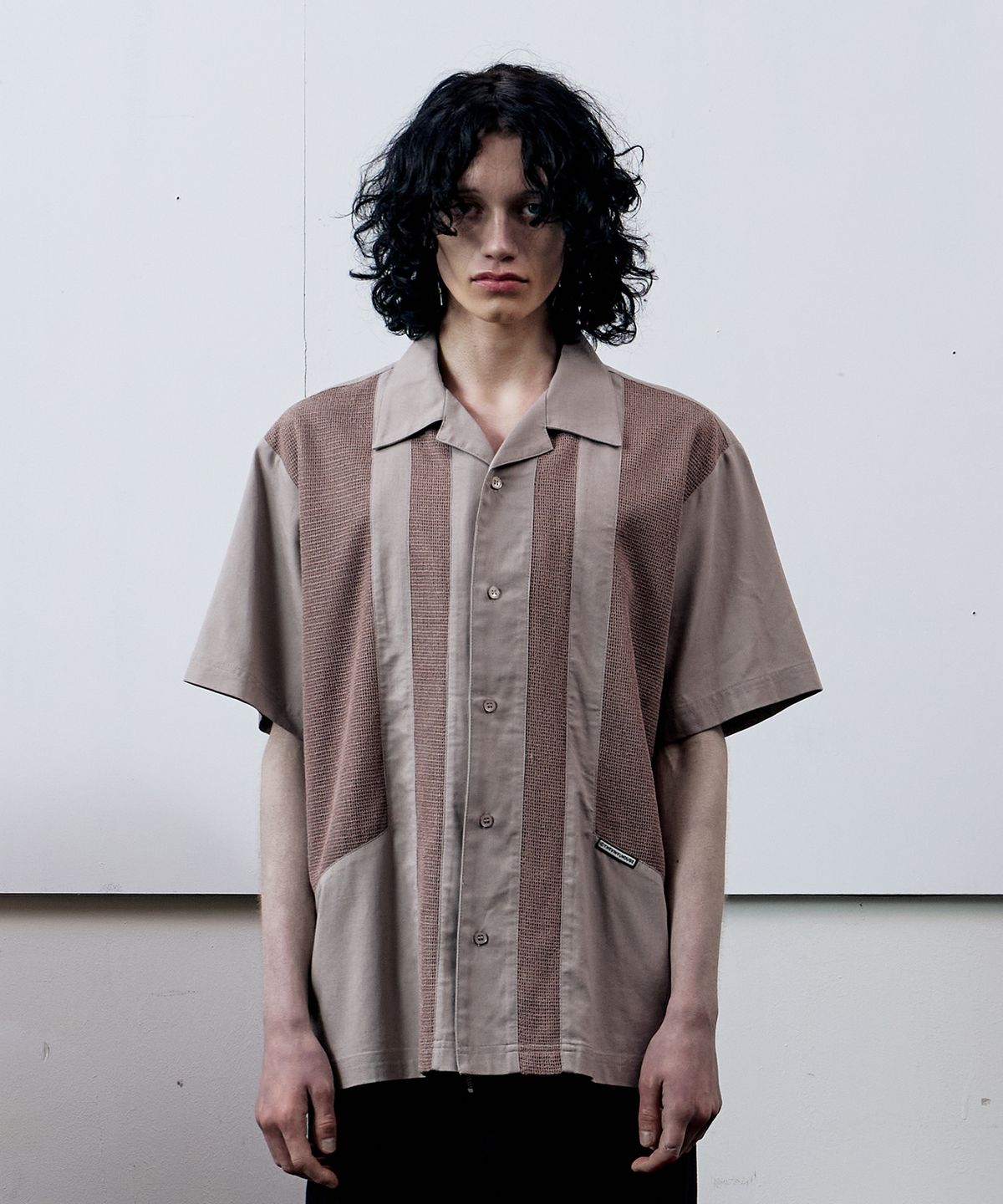 더바이닐하우스(THEVINYLHOUSE) LINEN MESH SHORT SLEEVE SHIRTS BROWN