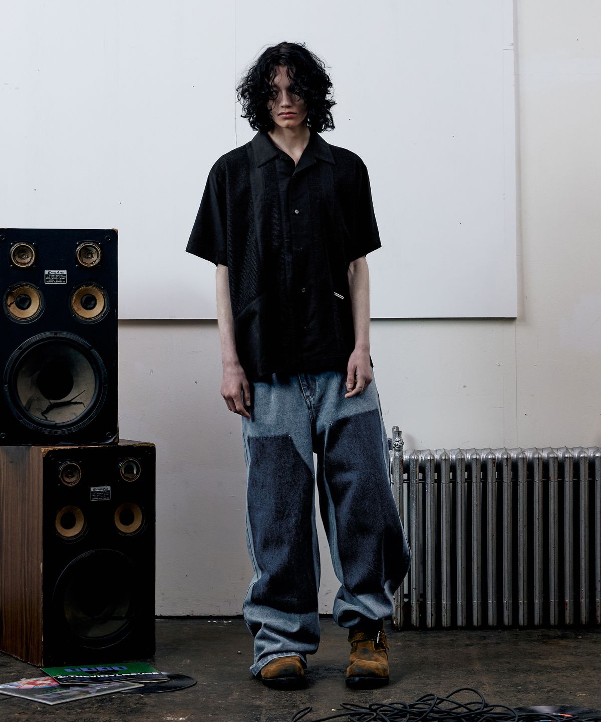 더바이닐하우스(THEVINYLHOUSE) LINEN MESH SHORT SLEEVE SHIRTS BLACK