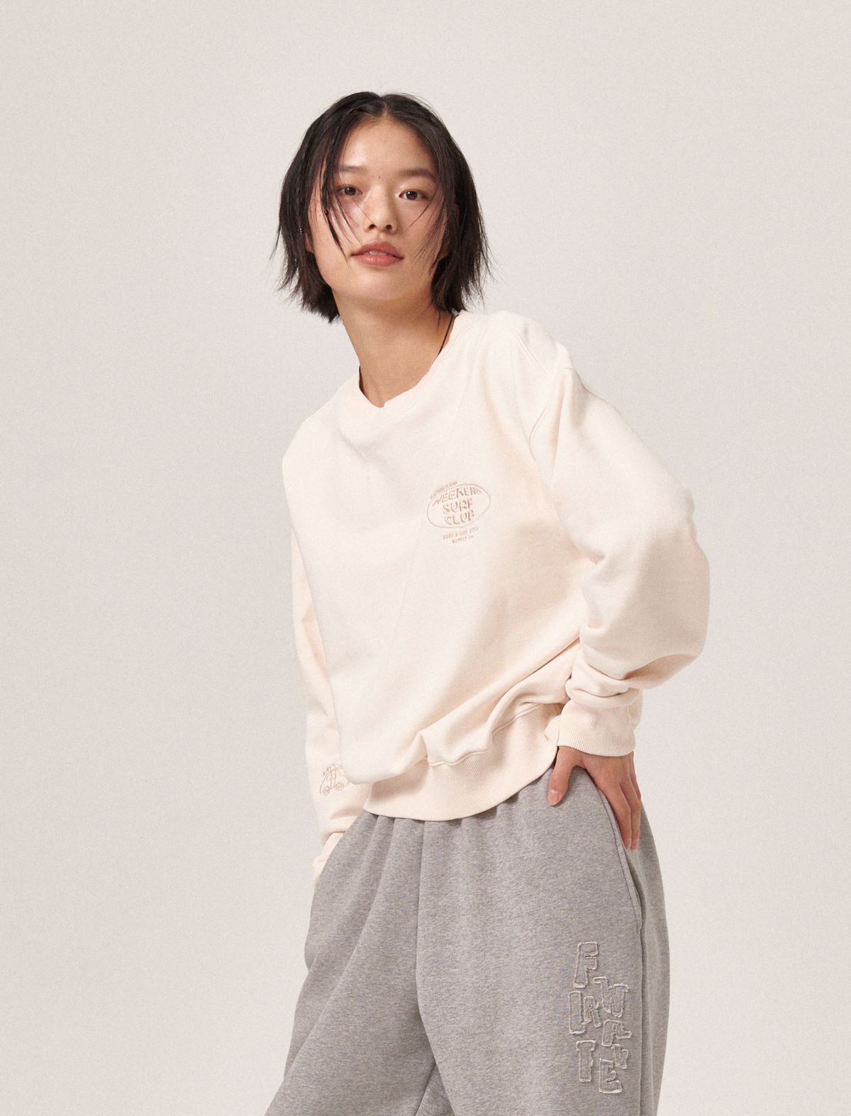 플랫웨이브 인 서울(FLATWAVE IN SEOUL) Sunnset Womens Sweatshirt Cream