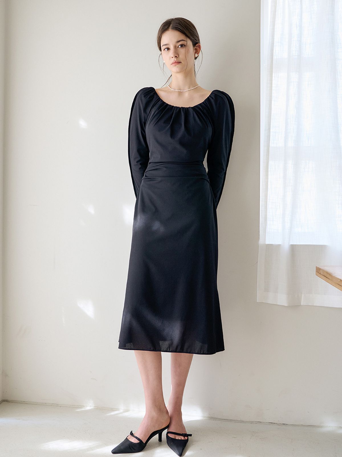 로트르드민(LAUTREDE MIN) Lautre Miu Puff Black Dress