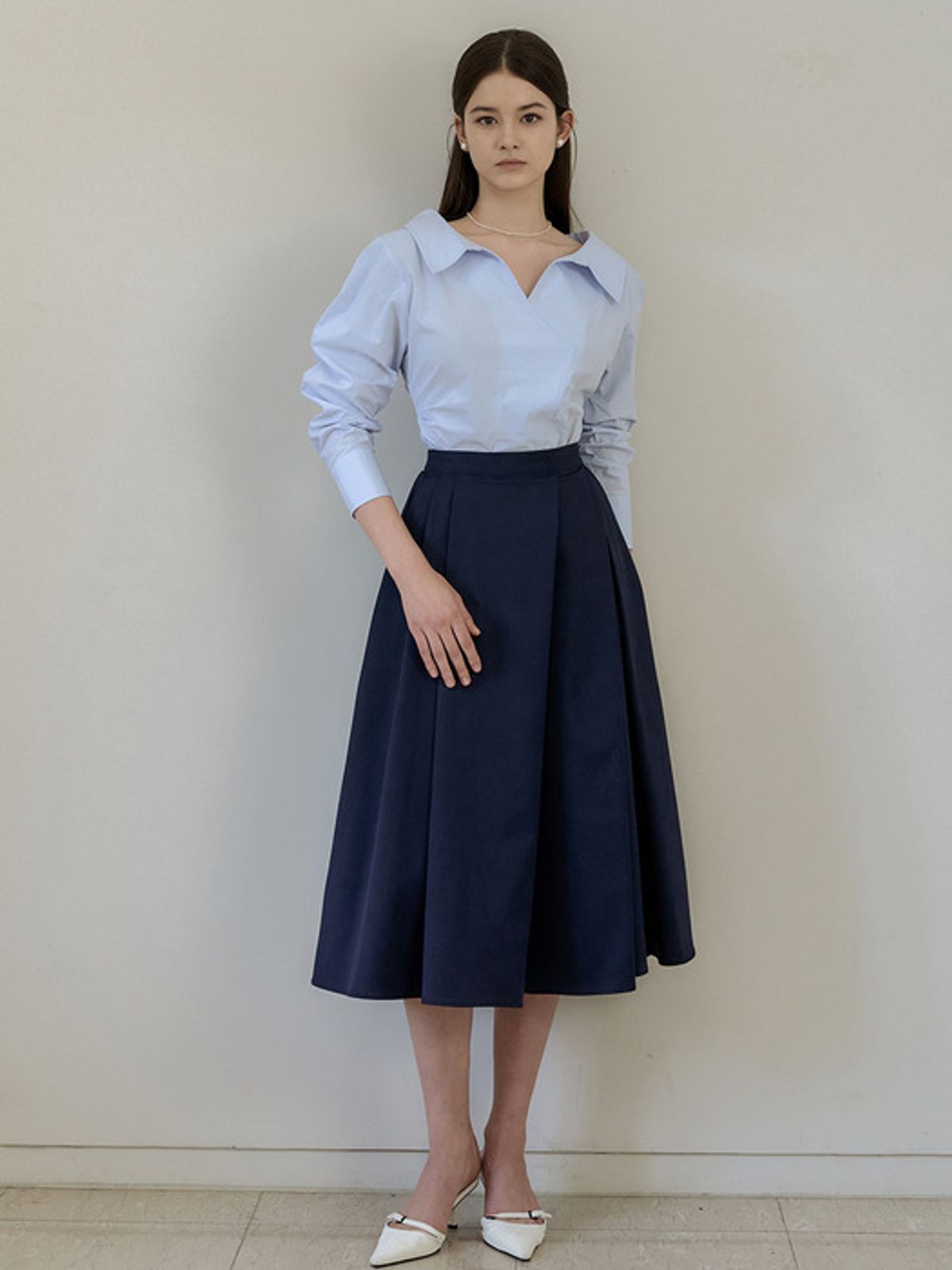 로트르드민(LAUTREDE MIN) Lautre Amanda Blue Off - shirts