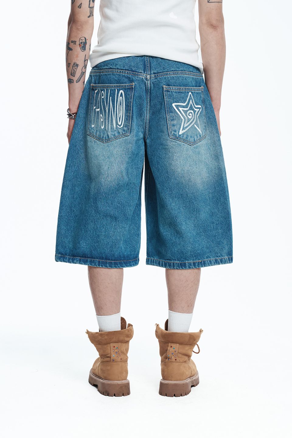 【新品未使用】　アニマルプリント デニムバミューダパンツ　42 オーナーズ カーフェンダー バミューダ デニムパンツ | ファッション