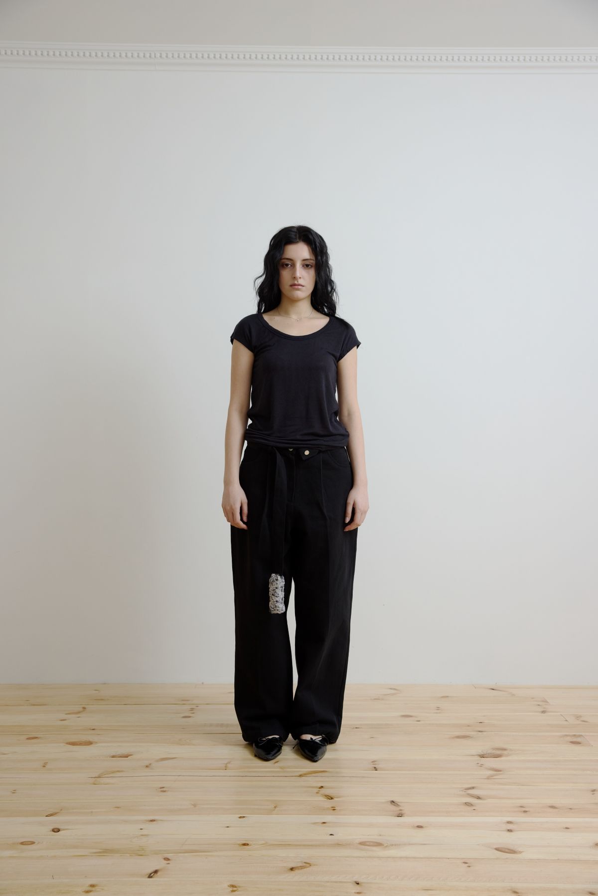 미와이후(MIYHOO) FURRY-TAILED TROUSERS (BLACK)