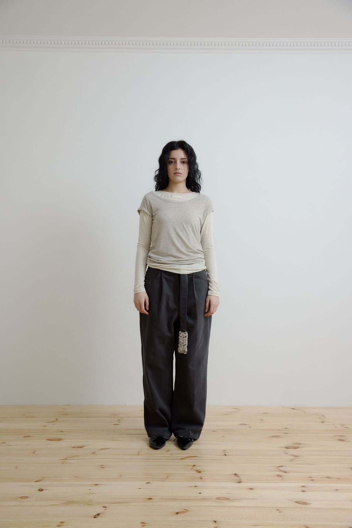 미와이후(MIYHOO) FURRY-TAILED TROUSERS (BROWN)