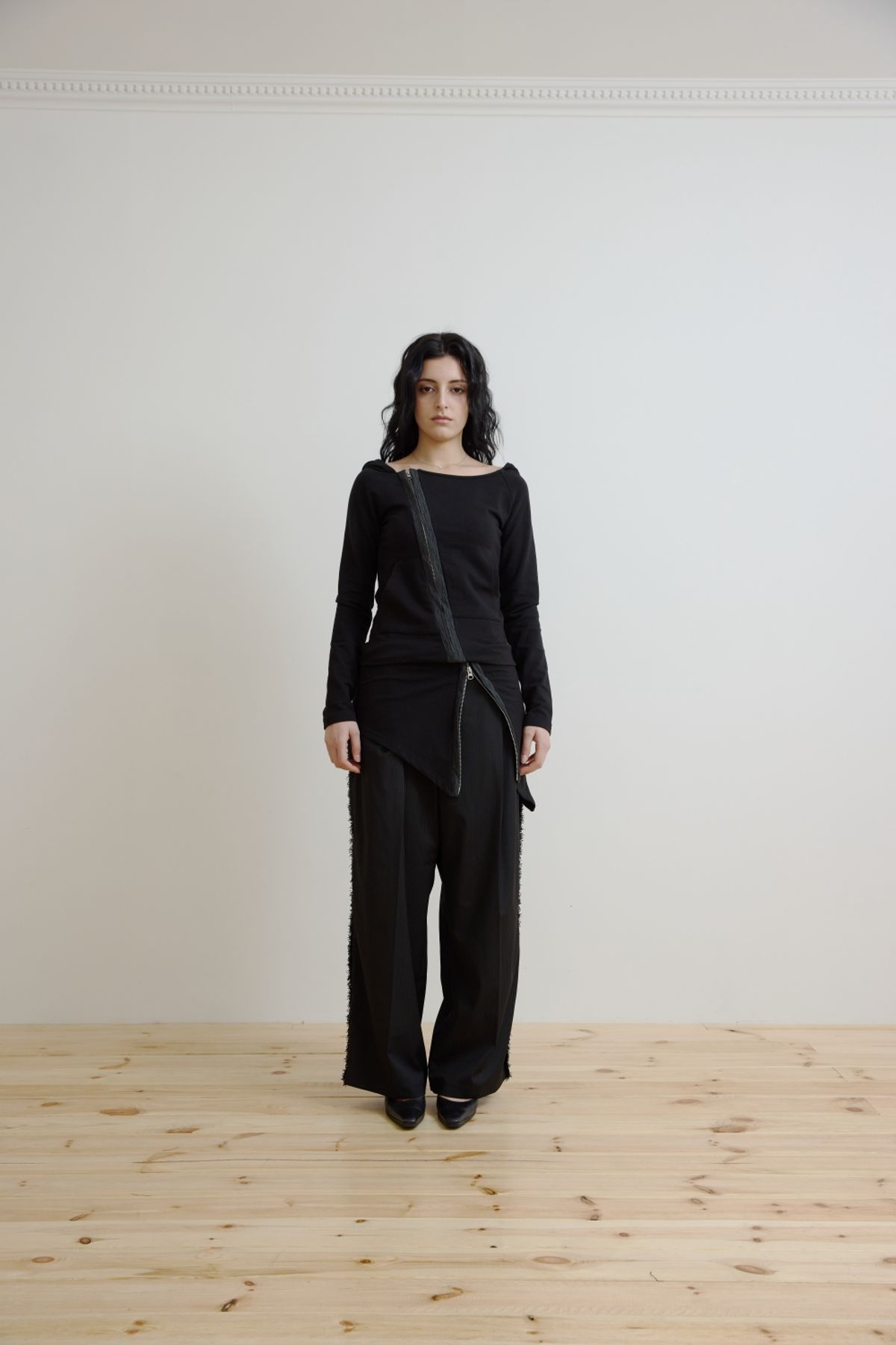 미와이후(MIYHOO) HIKOU OFFSHOULDER HOODIE OPS (BLACK)