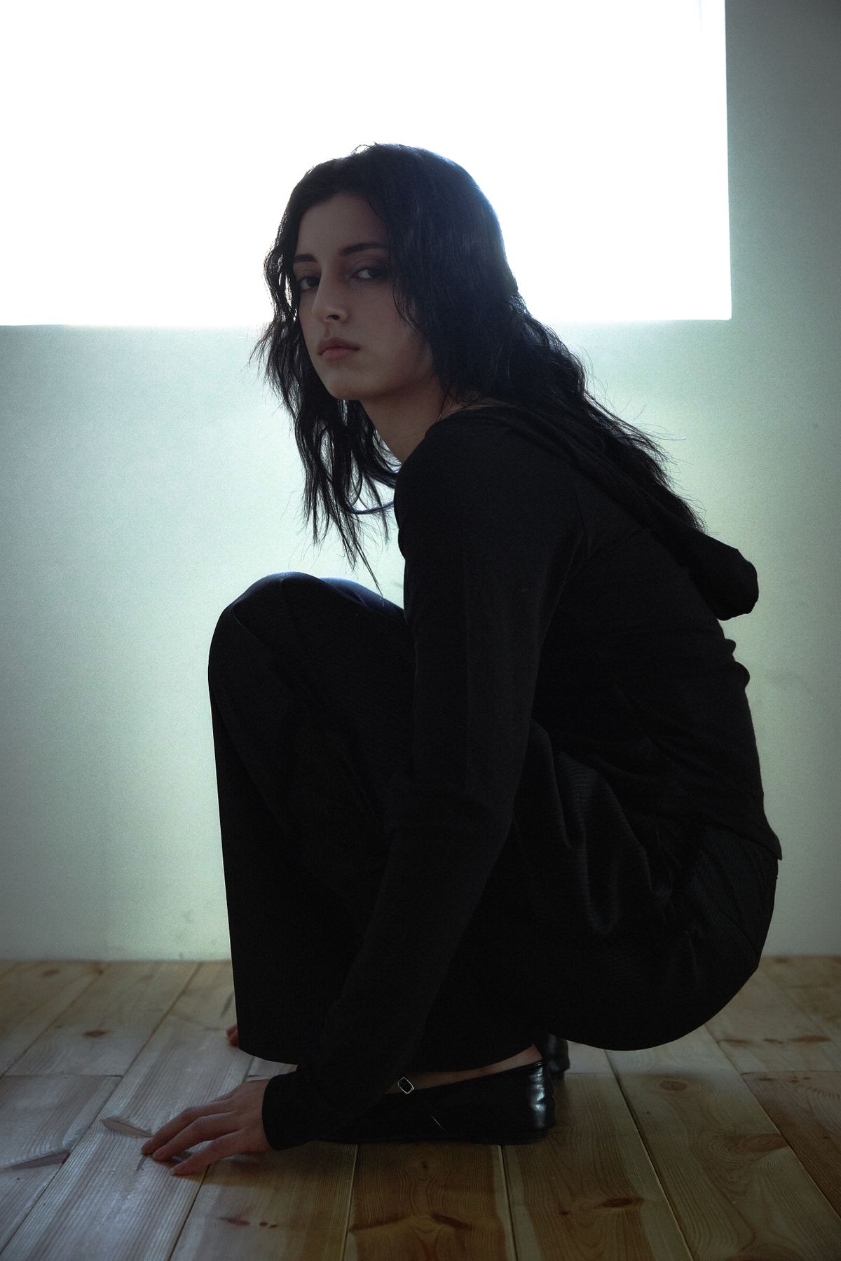미와이후(MIYHOO) OHNE OFFSHOULDER HOODIE (BLACK)