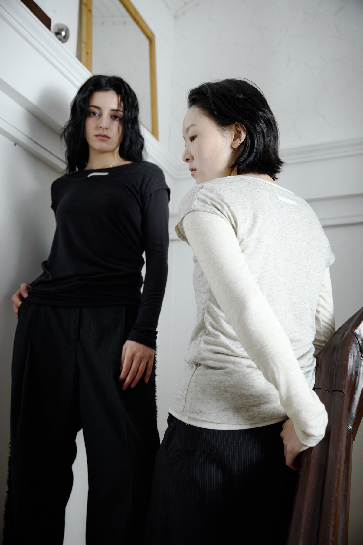 미와이후(MIYHOO) OHA BASIC TEE (BLACK)