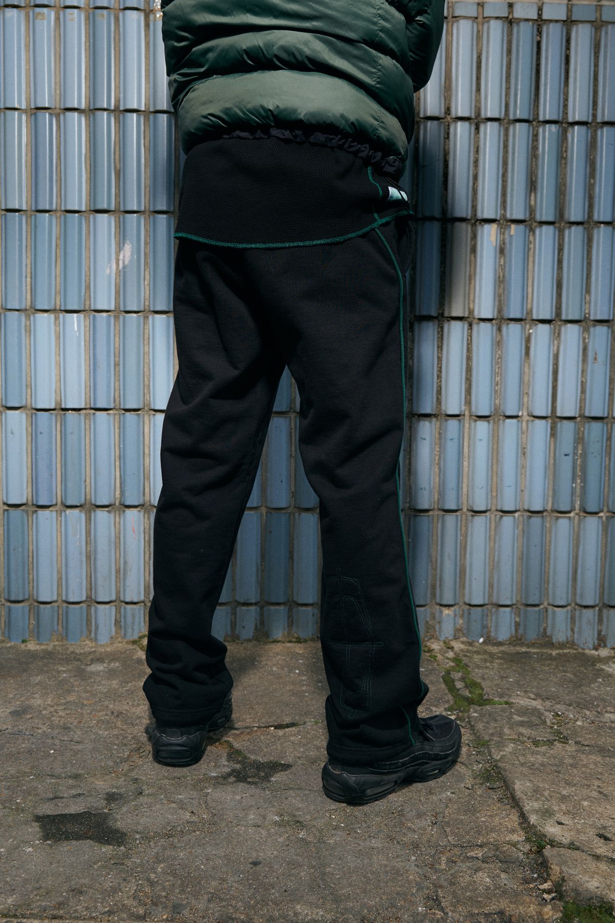 애프터매스(AFTERMATH) STRING SWEAT PANTS (BLACK)