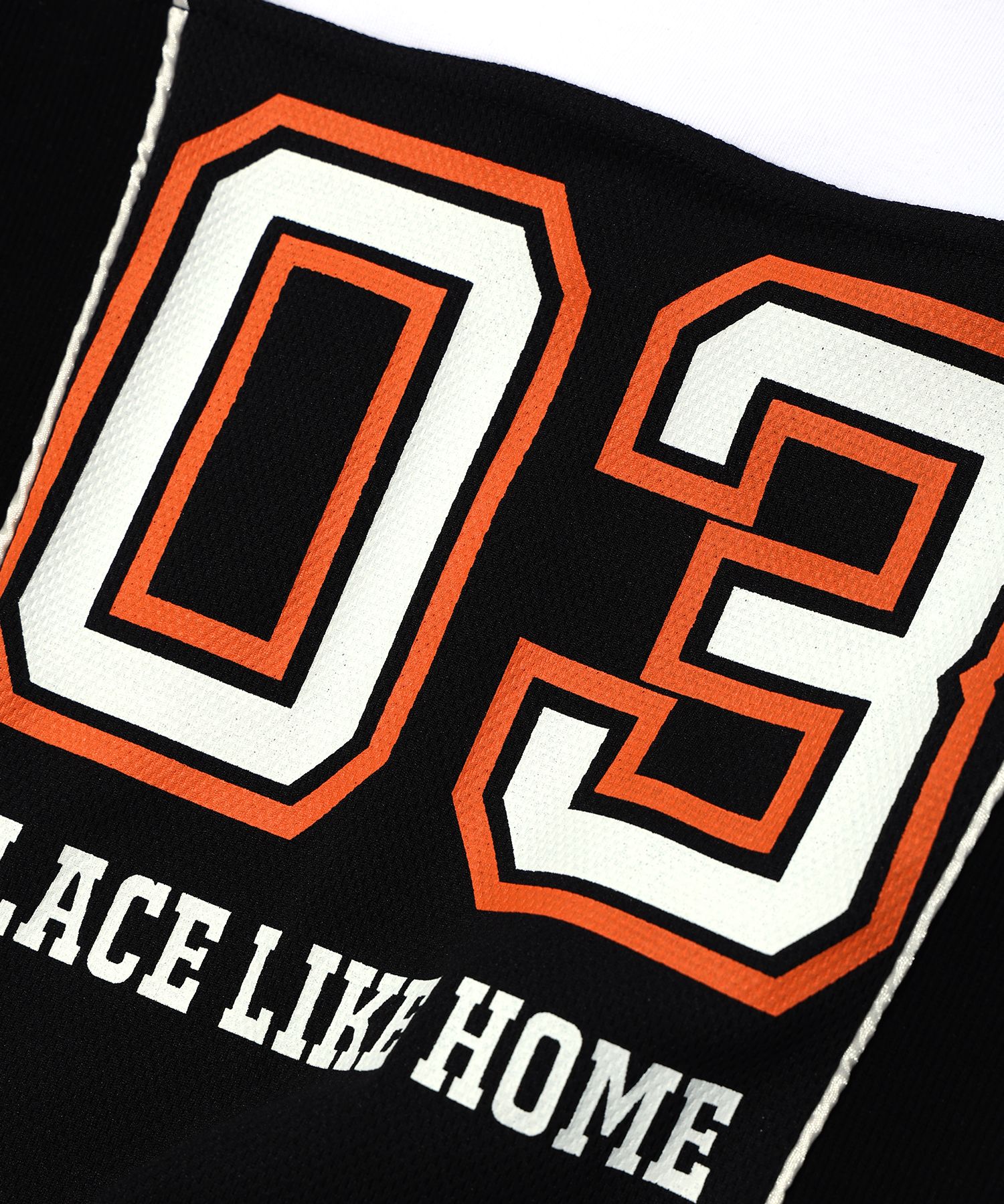 MUSINSA | YOUHEE OFF-SHOULDER GRAPHIC JERSEY TOP BLACK