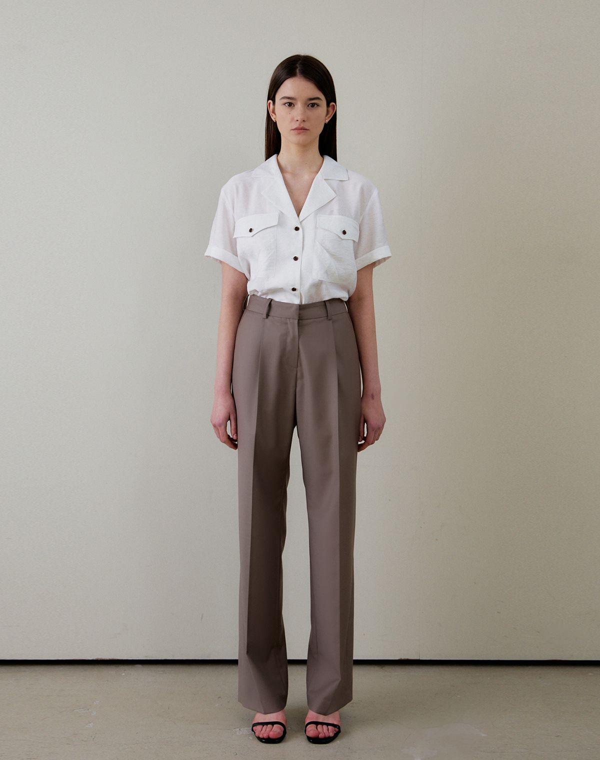 지에마르(GIEMAR) STRAIGHT FIT SLACKS COCOA 스트레이트 핏 슬랙스 코코아