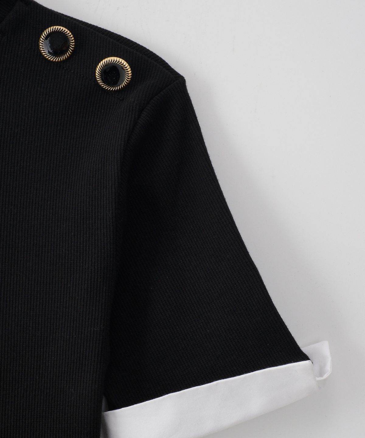 살롱 드 욘(SALON DE YOHN) Button Point Short Sleeve Mini Dress_ Black