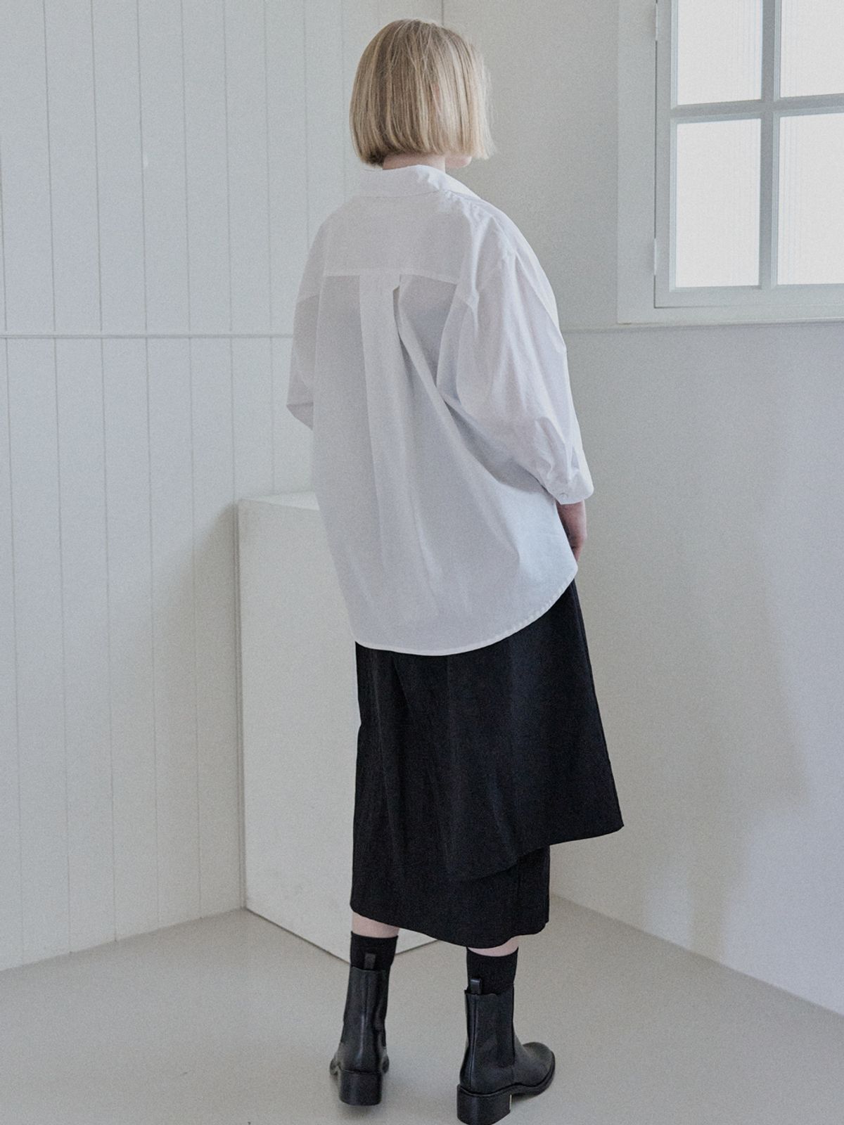 아방(AVANT-G) Round Sleeve Overfit Shirt - IVORY