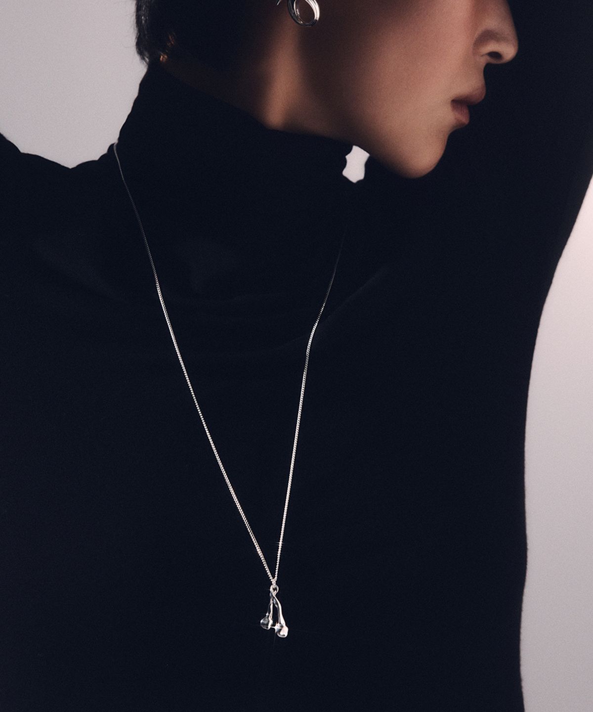 휴스타드(HUSTAD) 237 Gold Flower ball Necklace _ 925 실버 / 14k 골드 플라워 볼 네크리스