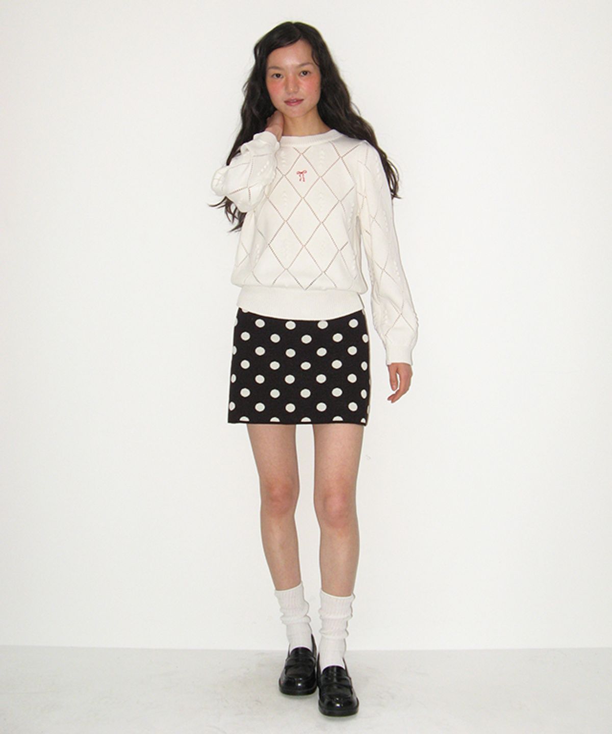 론론(RONRON) DIAMOND PATTERN LONG SLEEVE KNIT IVORY