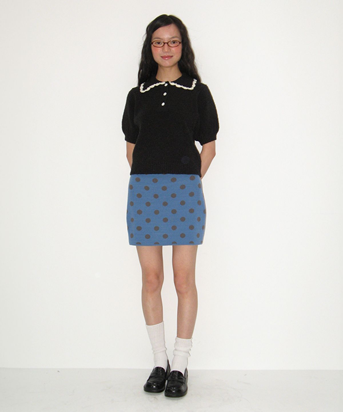 론론(RONRON) HANDMADE COLLAR SHORT SLEEVE KNIT BLACK