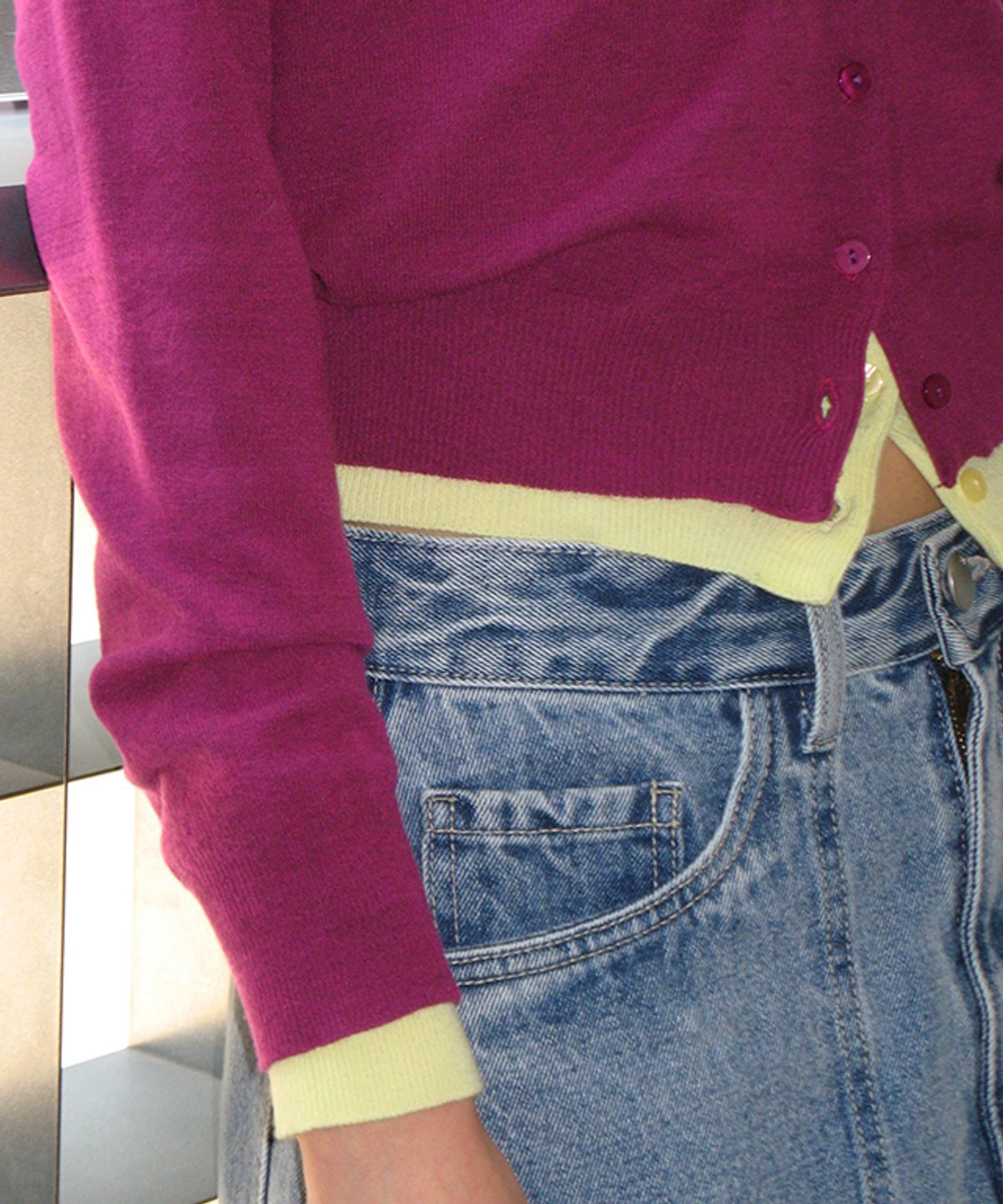 론론(RONRON) BACK LABEL SLIMFIT KNIT CARDIGAN PURPLE