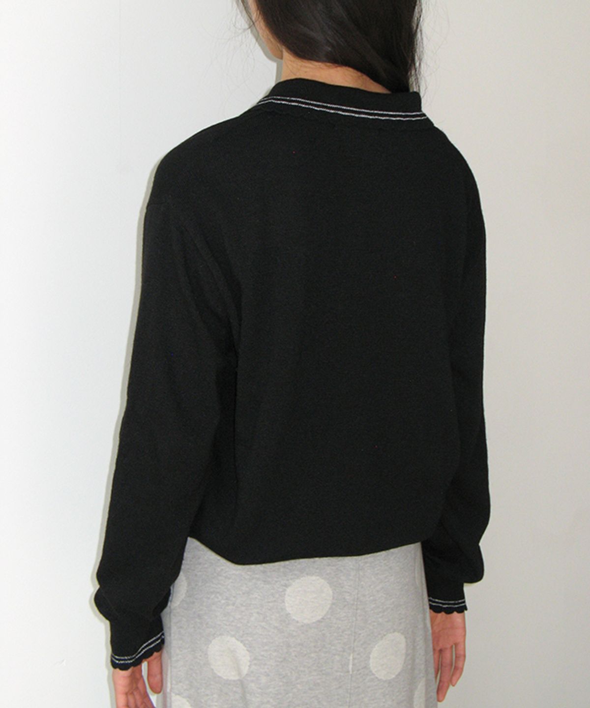 론론(RONRON) HAND MADE LOGO COLLAR KNIT PULLOVER BLACK