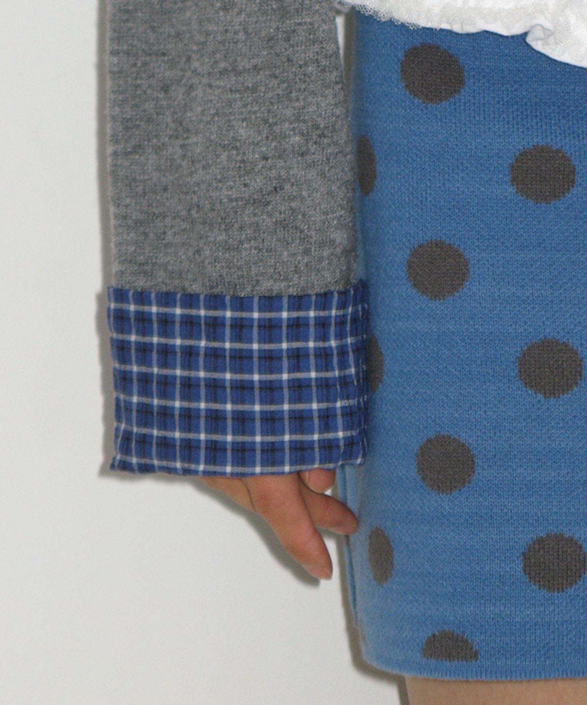 론론(RONRON) CHECK SHIRT POINTED KNIT CARDIGAN GREY