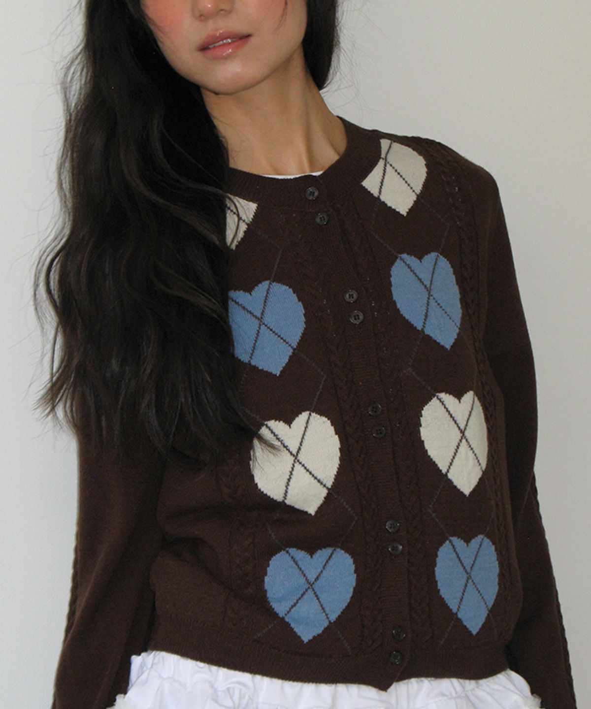 론론(RONRON) HEART ARGYLE 2 BUTTON KNIT CARDIGAN BROWN
