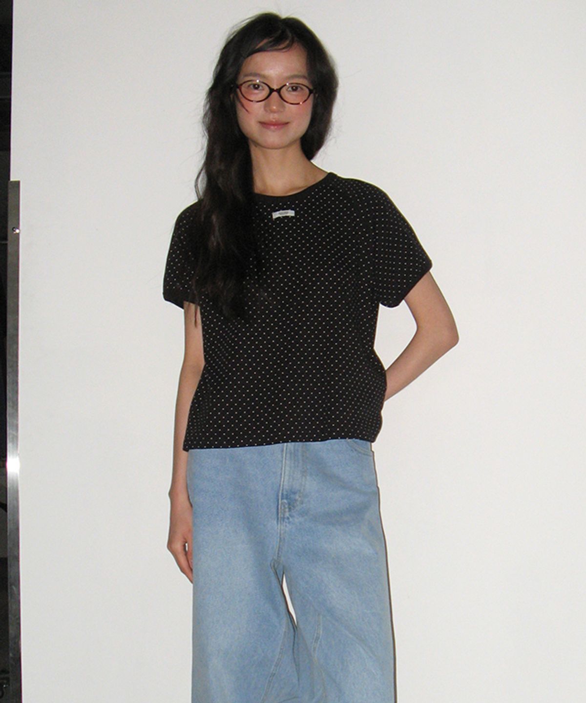 론론(RONRON) DOT RINGER PUFF T SHIRT BLACK