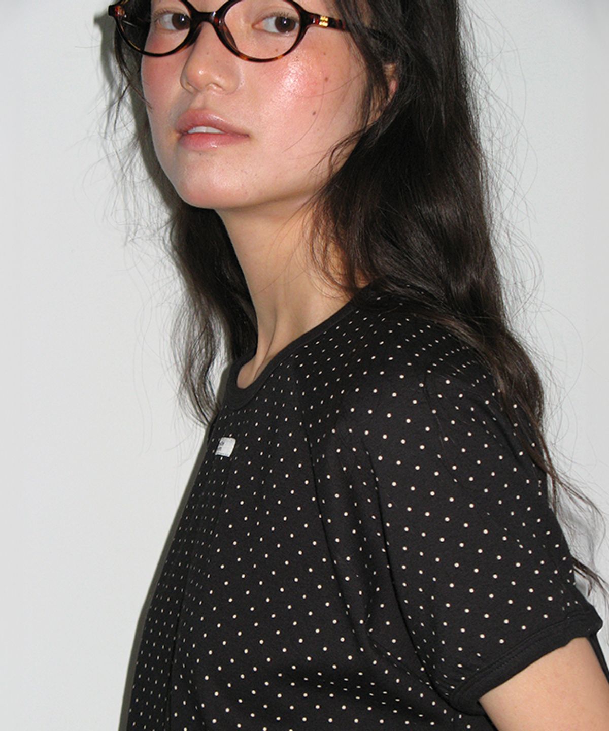 론론(RONRON) DOT RINGER PUFF T SHIRT BLACK