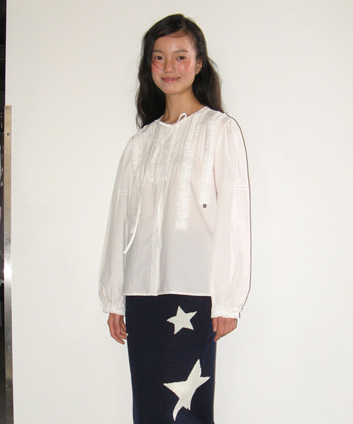 론론(RONRON) FRILLY RUFFLE RIBBON TIE VINTAGE BLOUSE WHITE