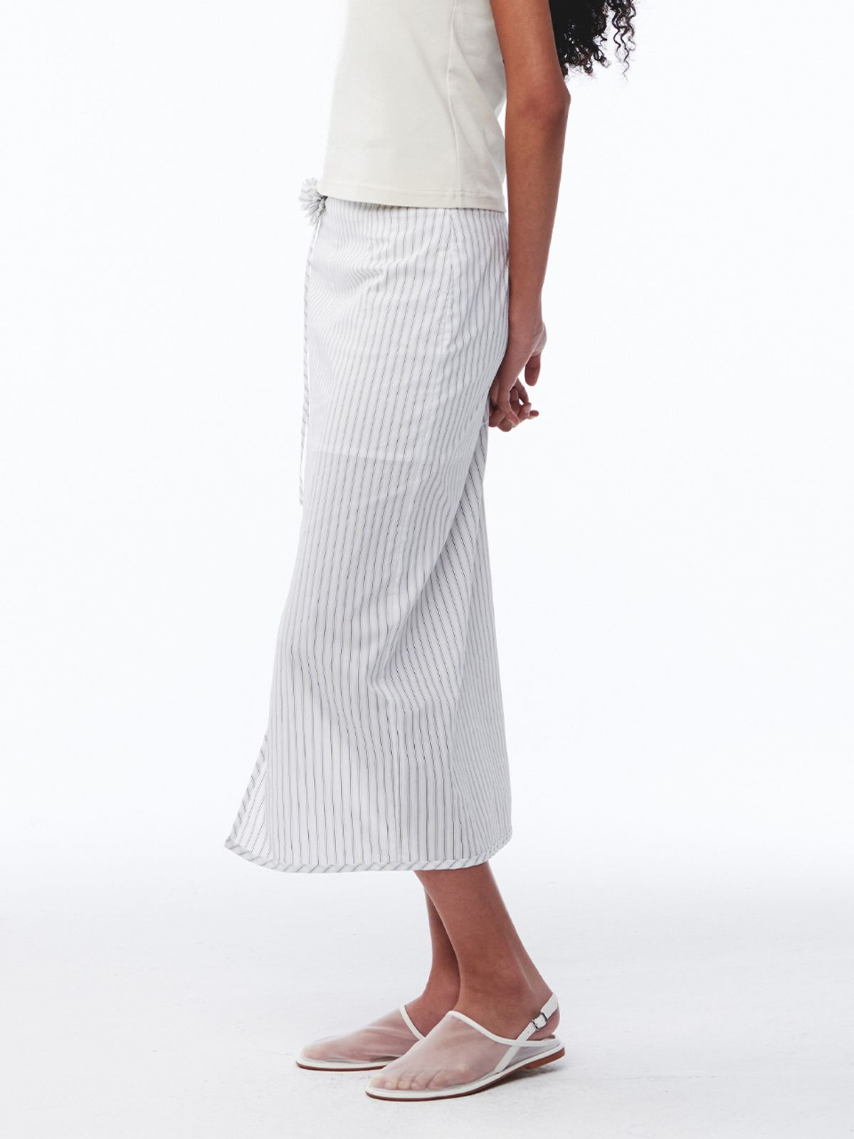 기준(KIJUN) Stripe Corsage Long Skirt Off-White Stripe