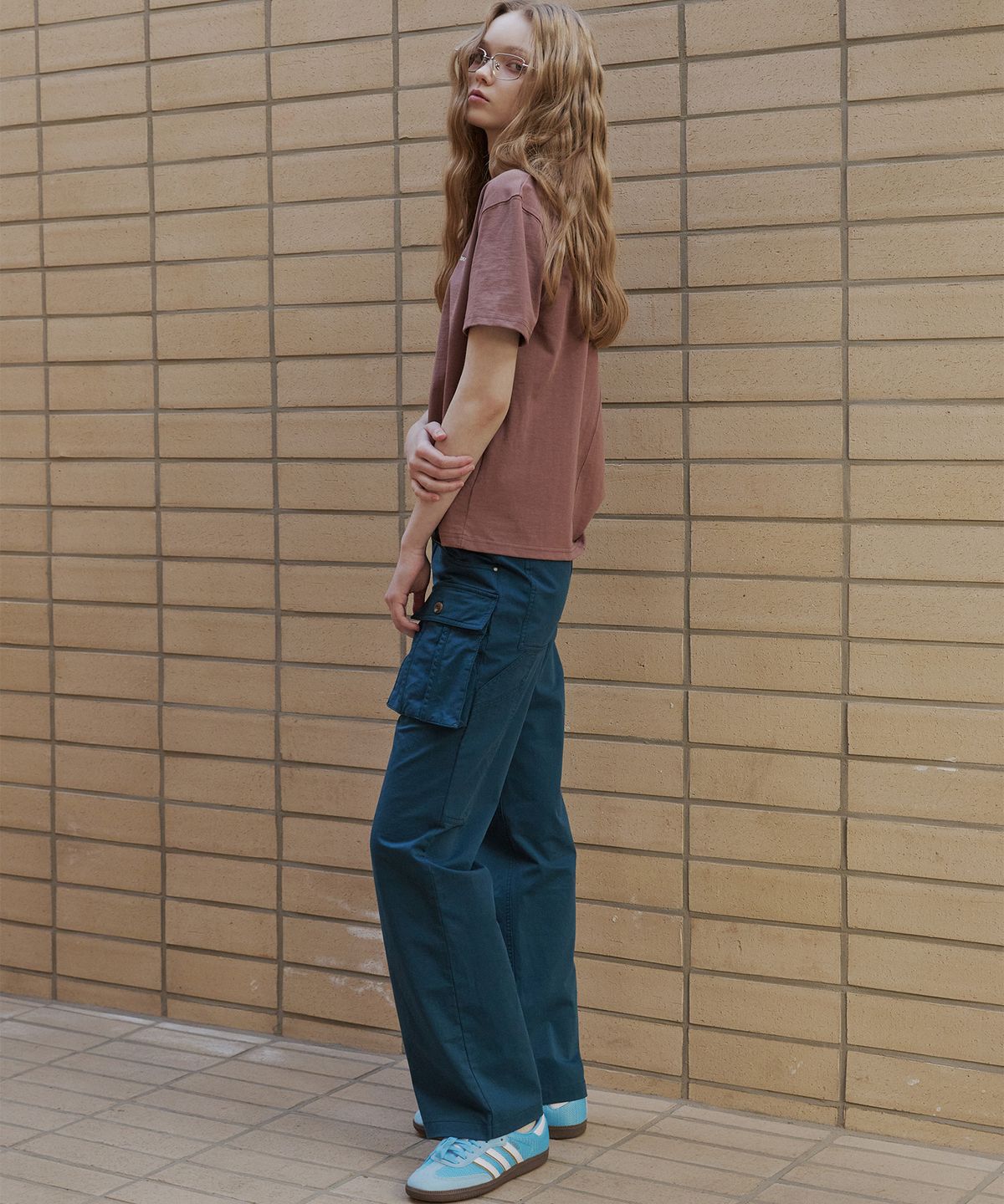 그린버터(GREENBUTTER) Cozy Solid Tee (Red Bean)