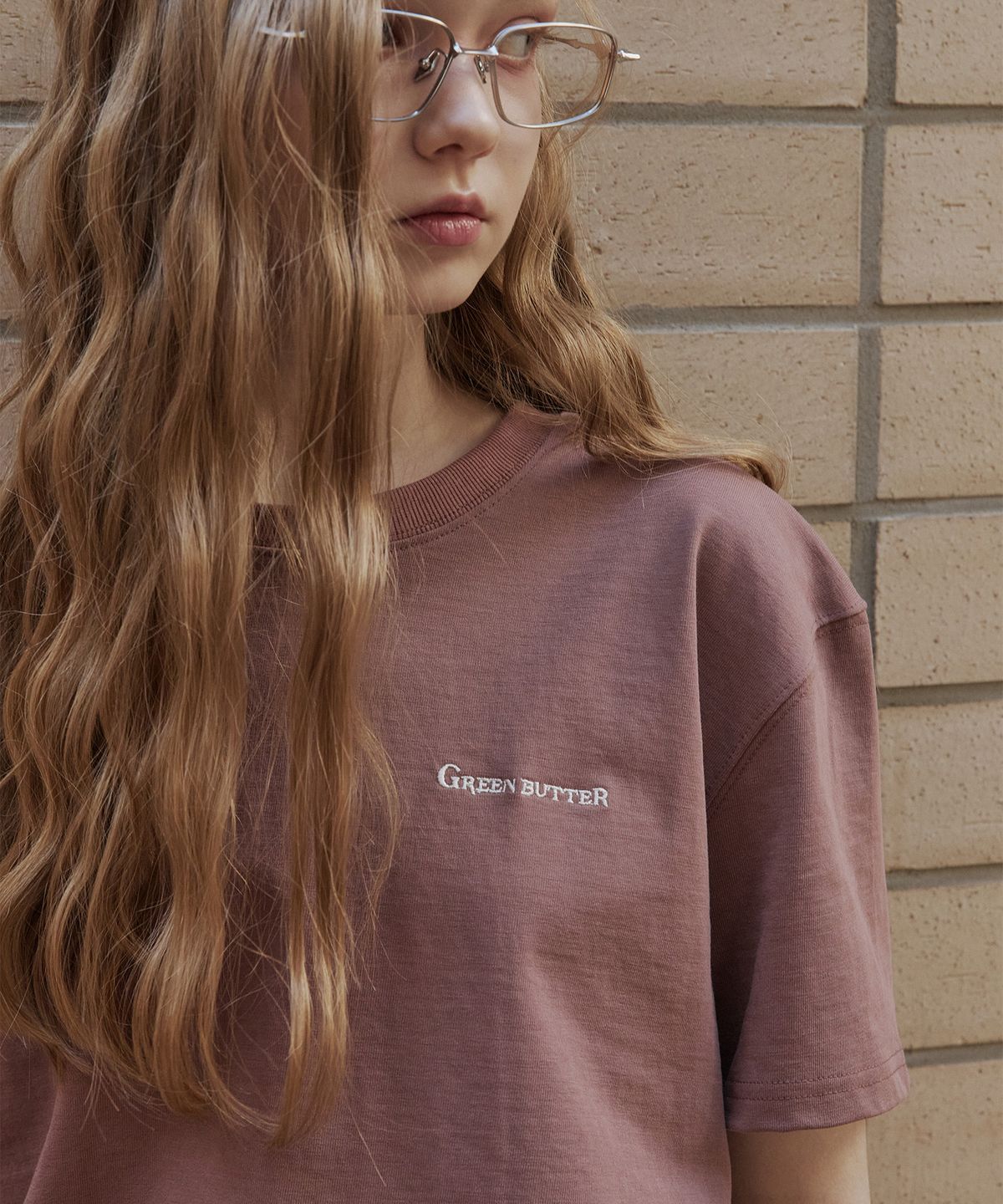 그린버터(GREENBUTTER) Cozy Solid Tee (Red Bean)