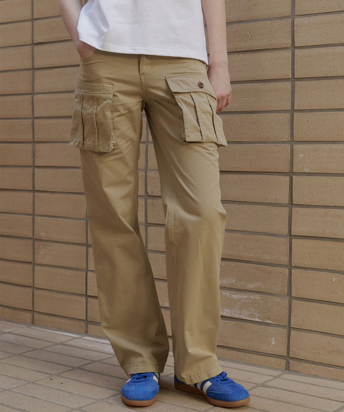 그린버터(GREENBUTTER) Mid Rise Pocket Pants (Beige)