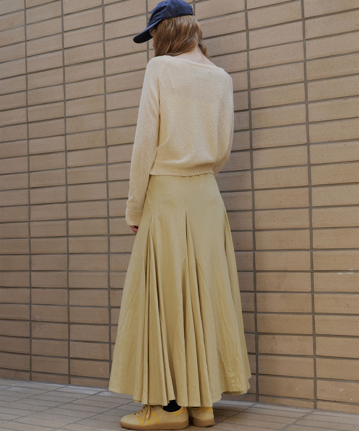 그린버터(GREENBUTTER) Flare Section Long Skirt (Olive)