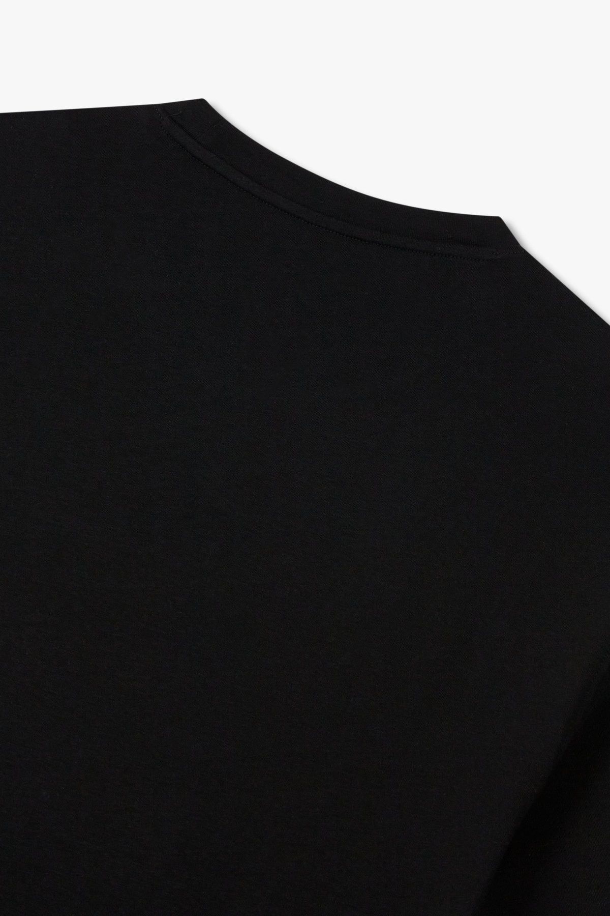 아르마니 익스체인지(ARMANI EXCHANGE) 남성 멀티 로고 크루넥 티셔츠_블랙 A415130031
