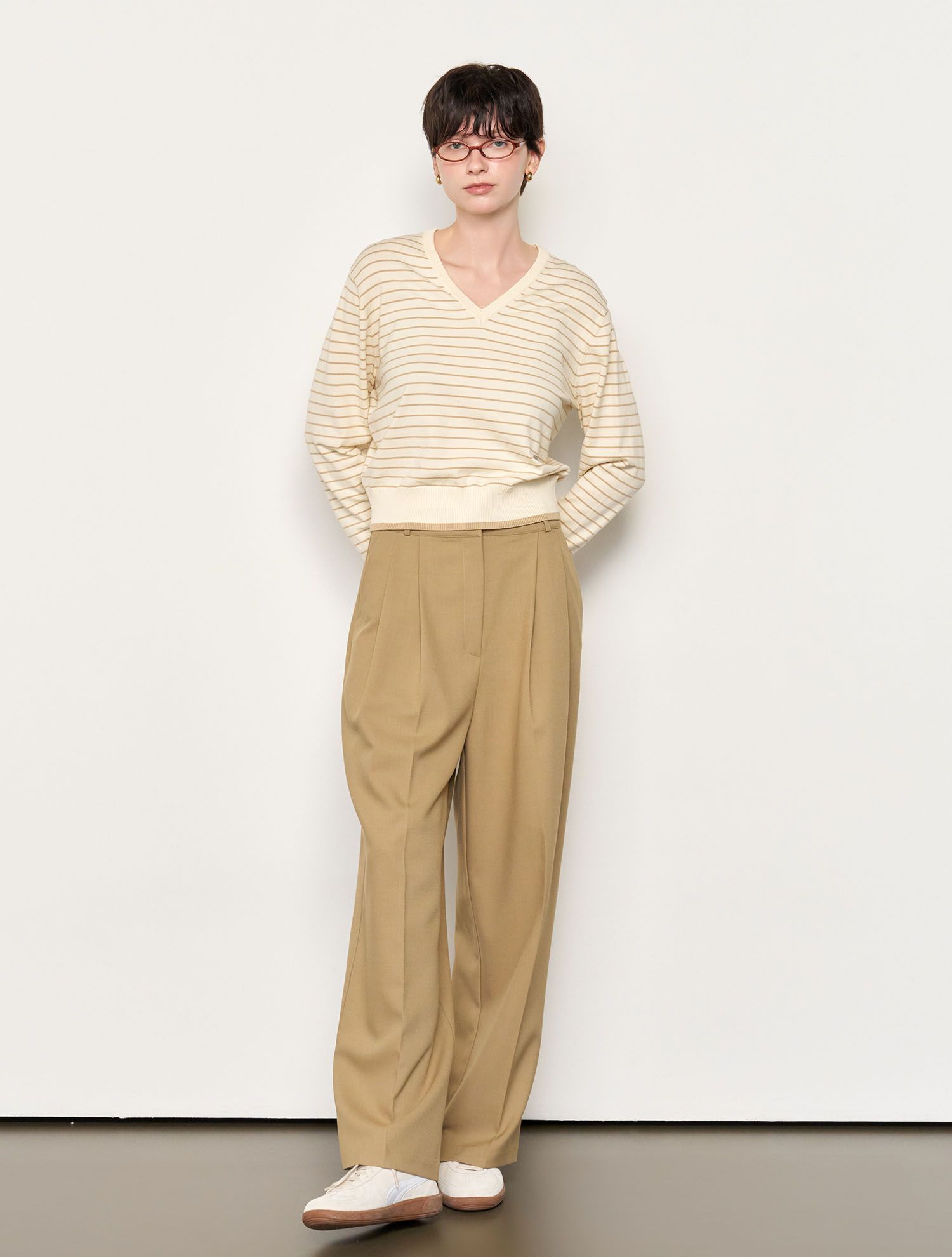 MUSINSA | GENERAL IDEA Tutu Wide Slacks [BEIGE] / WBE1L11506
