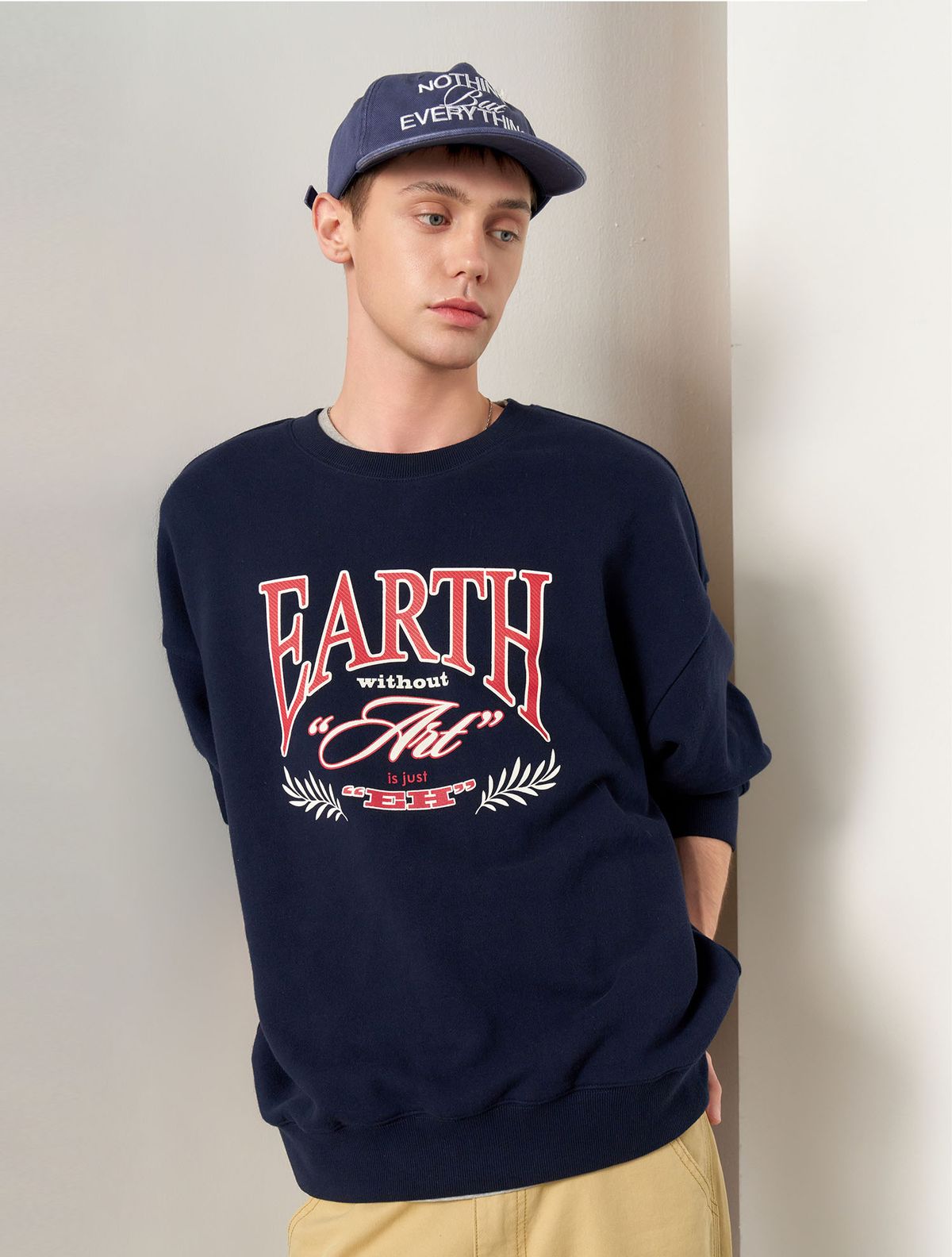 제너럴아이디어(GENERALIDEA) UNISEX 어스 루즈핏 맨투맨 [NAVY] / SBE1U02010