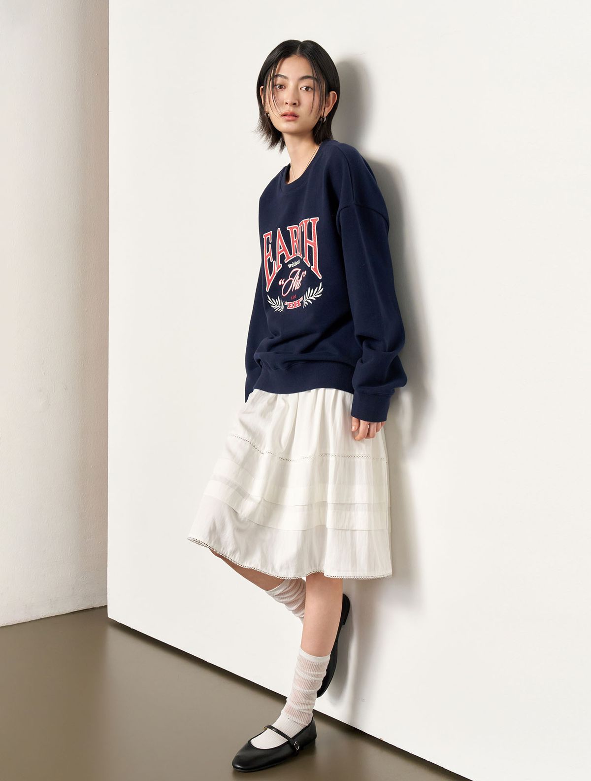 제너럴아이디어(GENERALIDEA) UNISEX 어스 루즈핏 맨투맨 [NAVY] / SBE1U02010