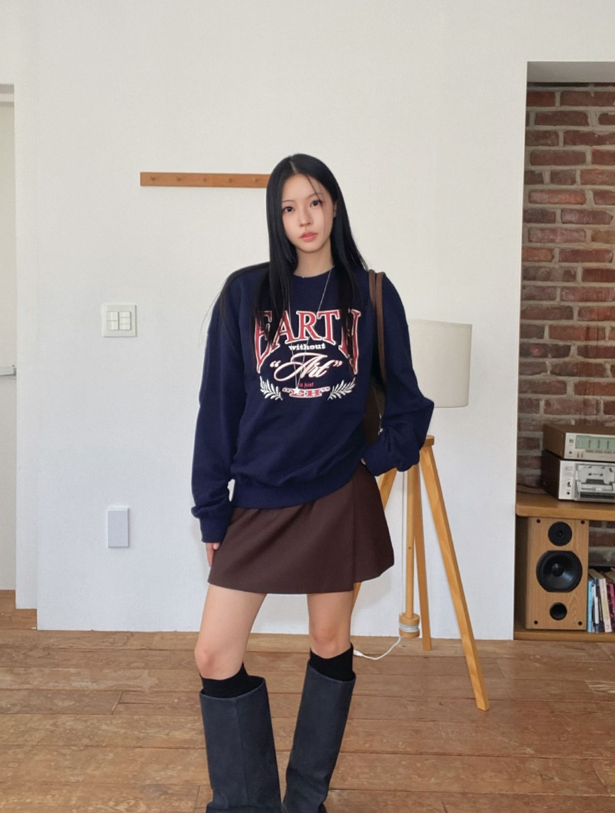 제너럴아이디어(GENERALIDEA) UNISEX 어스 루즈핏 맨투맨 [BLUE] / SBE1U02010