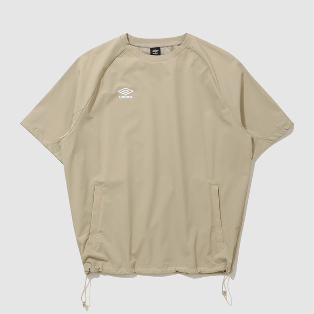 엄브로(UMBRO) 액티브 올라운드 스트레치 반팔 피스테 베이지(UQ121SWT32)