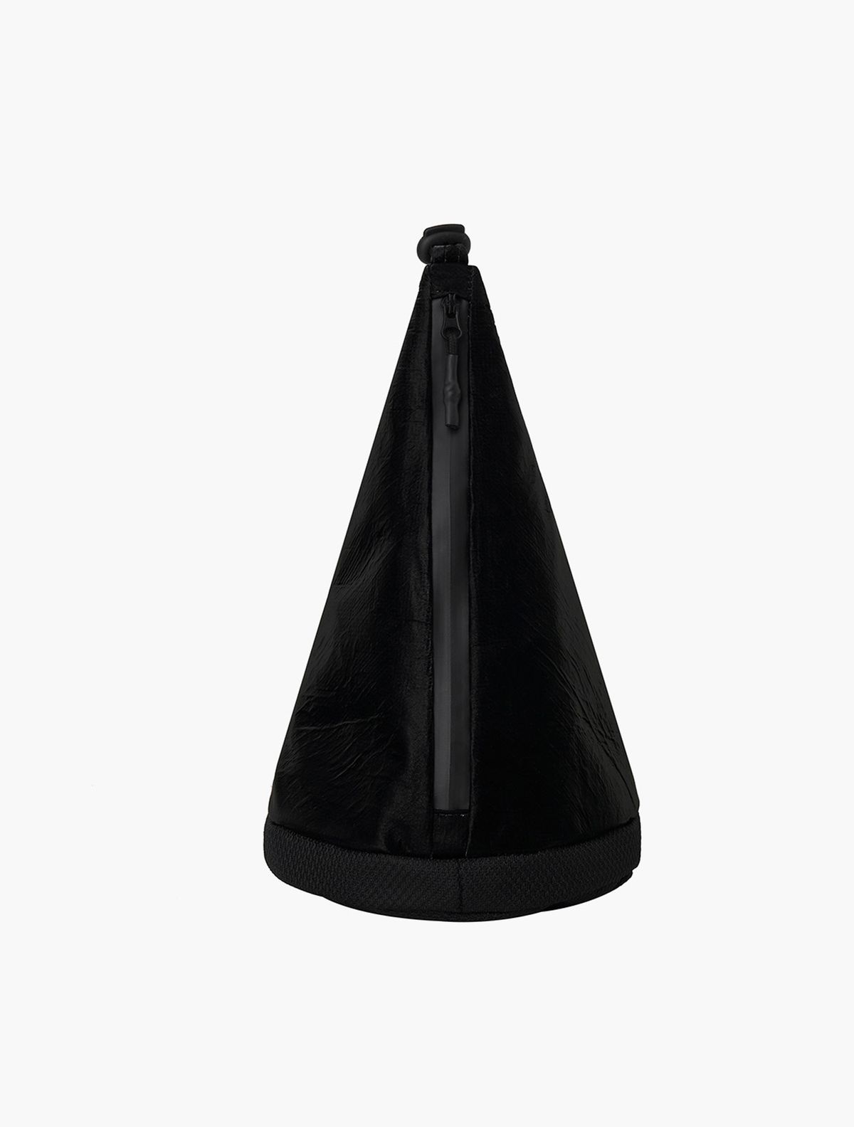 르망고 느와(LEMANGO NOIR) Cone Bag BK