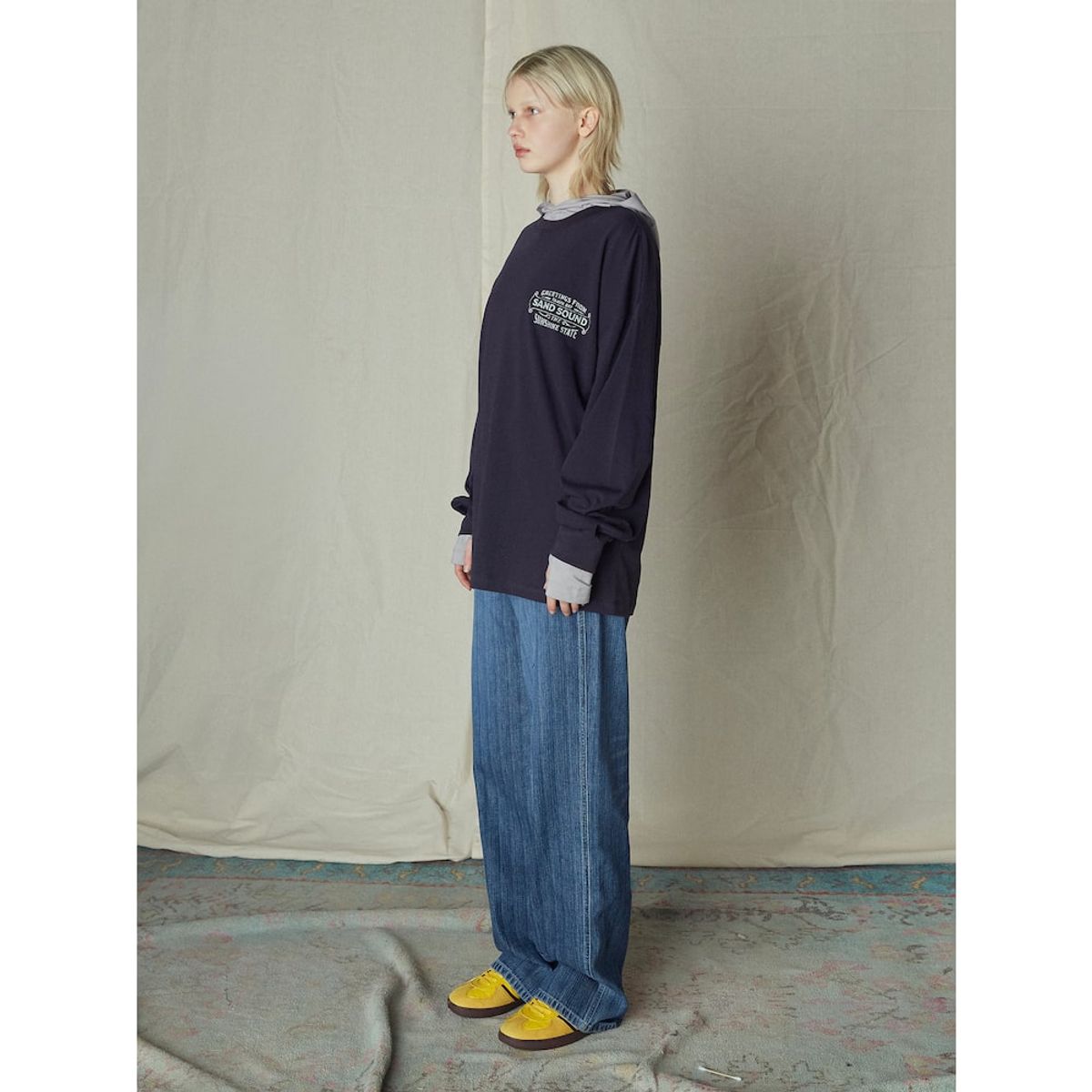 샌드 사운드(SAND SOUND) Ybor Graphic Over Fit Long Sleeve TShirt  Ash