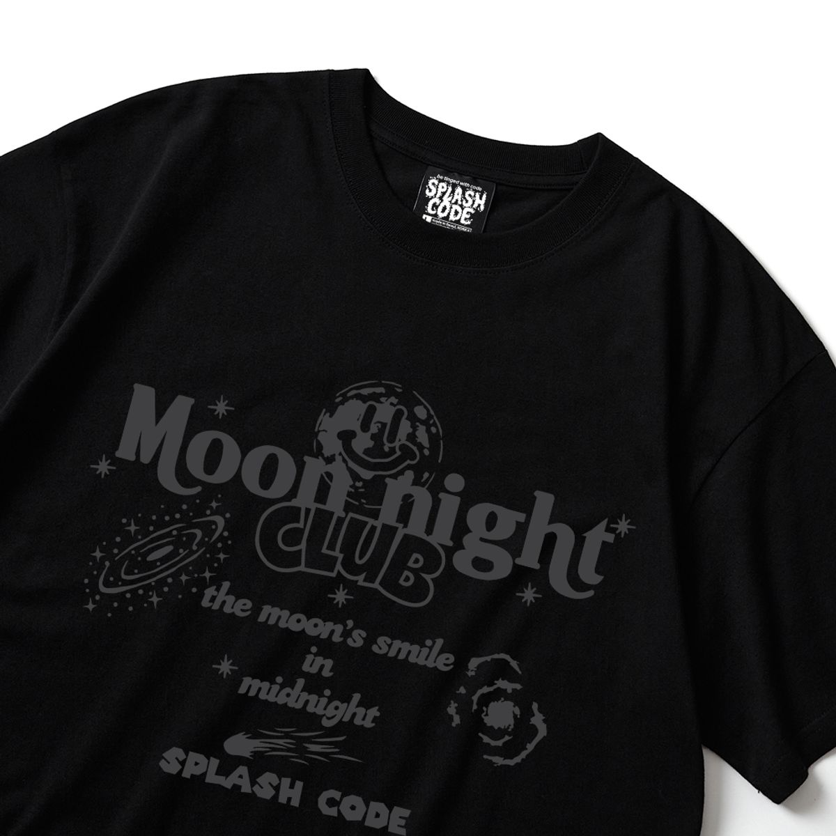 스플래시코드(SPLASHCODE) 반팔 티셔츠 블랙 - 문 나이트(Moon Night)
