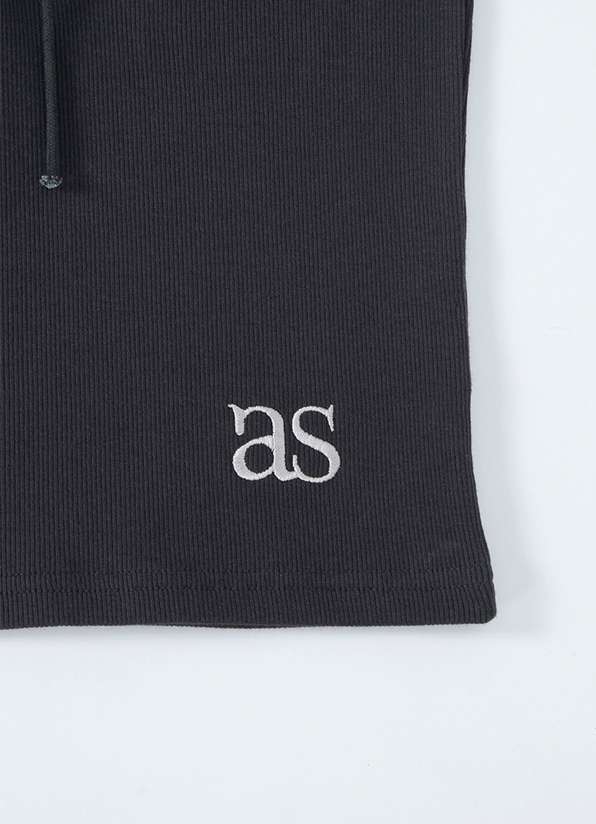 애즈온(ASON) EYELET SLEEVELESS / CHARCOAL