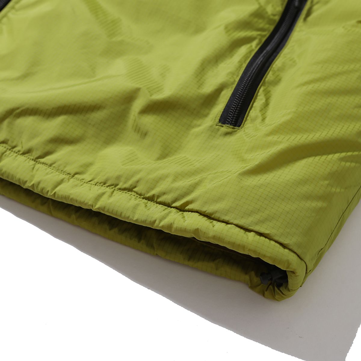 엠피티유(MPTU) [AW24] PUFF VEST / SHREK GREEN