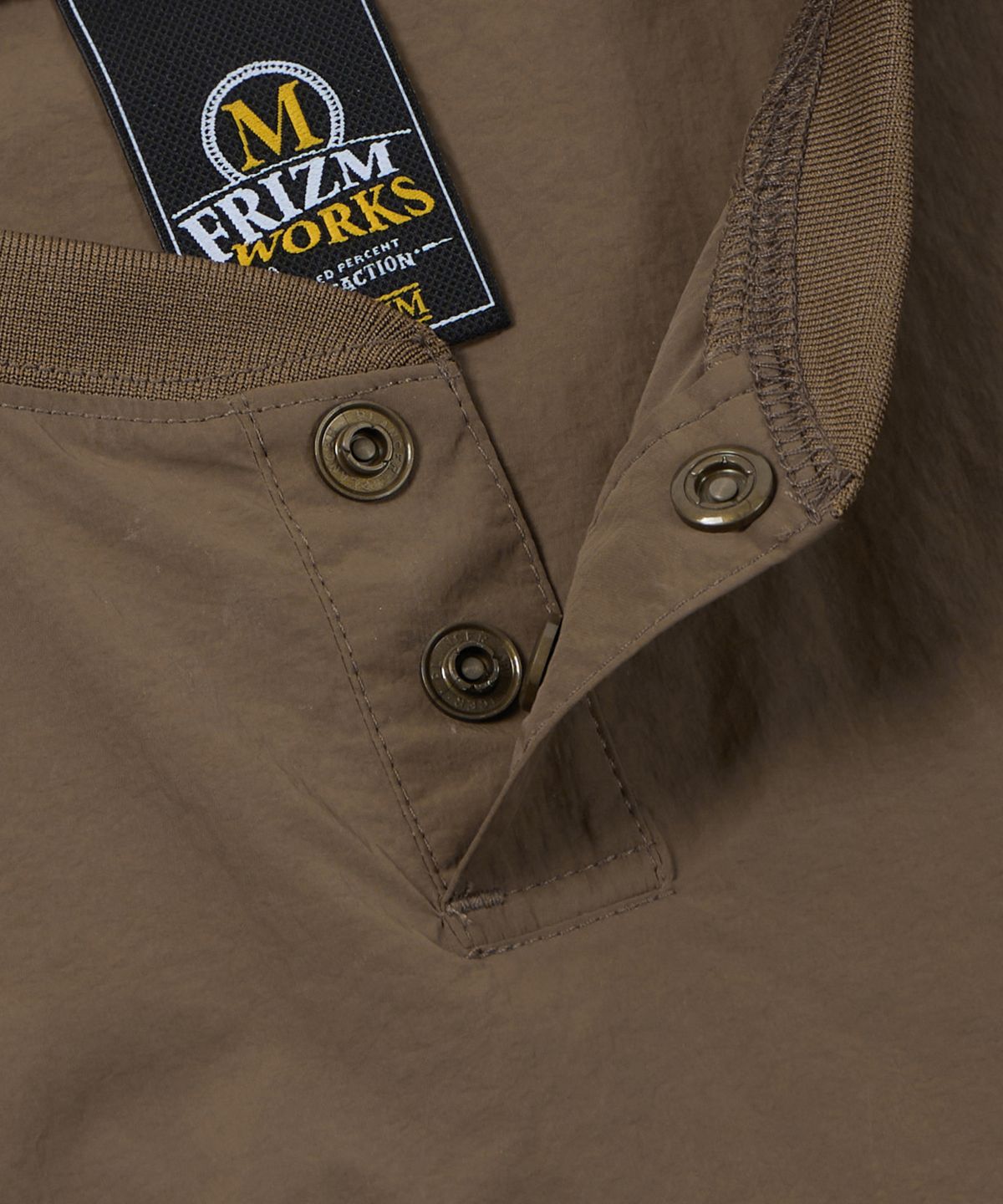 프리즘웍스(FRIZMWORKS) NYLON POCKET PULLOVER _ BROWN