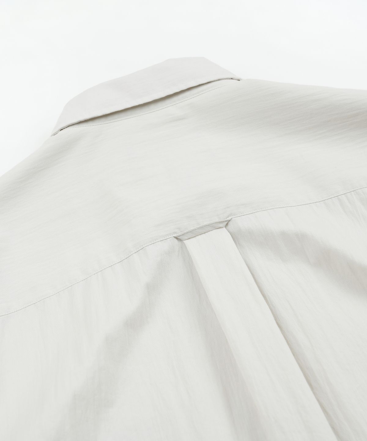 프리즘웍스(FRIZMWORKS) FEATHER CN RELAXED SHIRT 002 _ DOVE WHITE