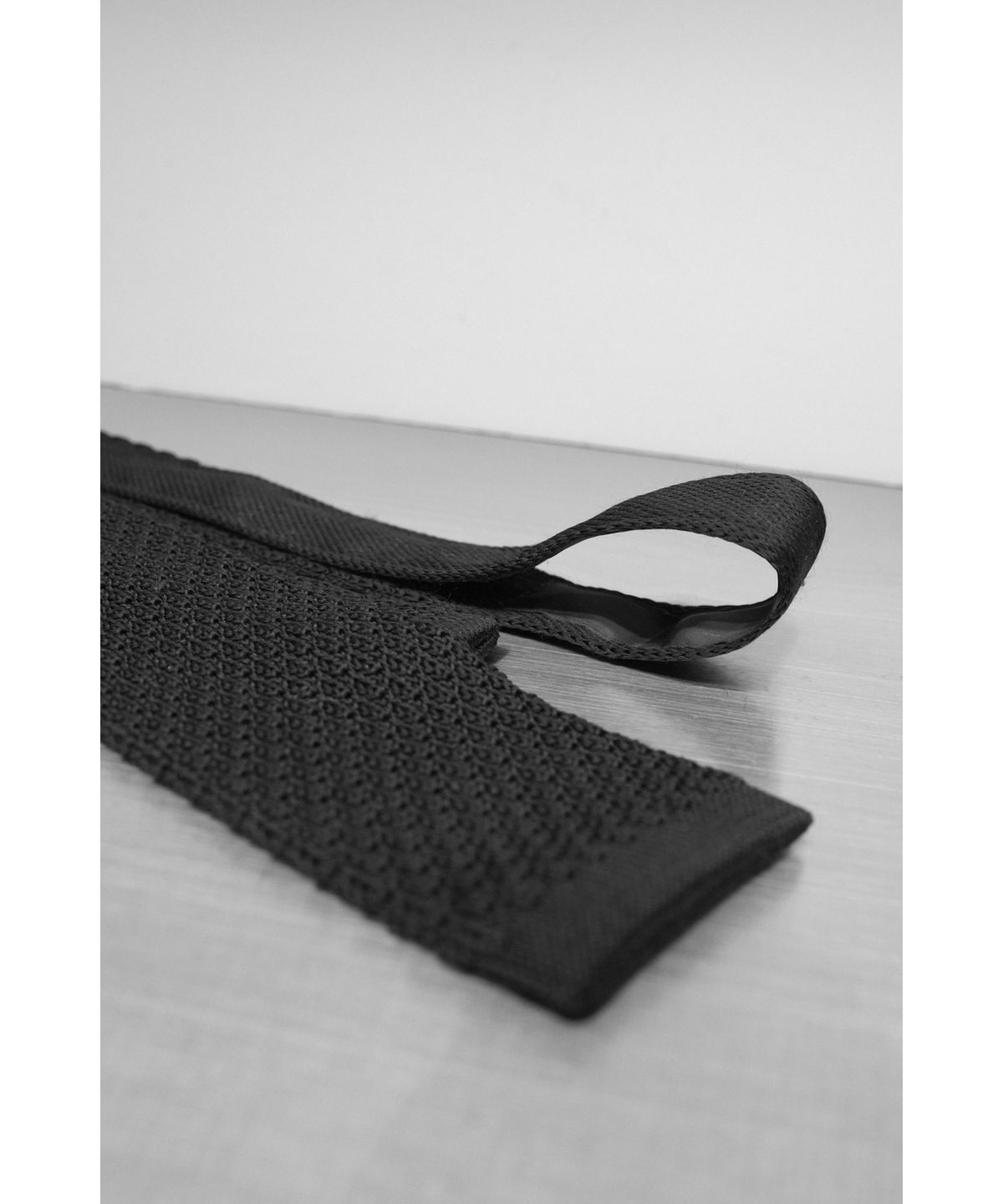 유스(YOUTH) Knit Tie - Black
