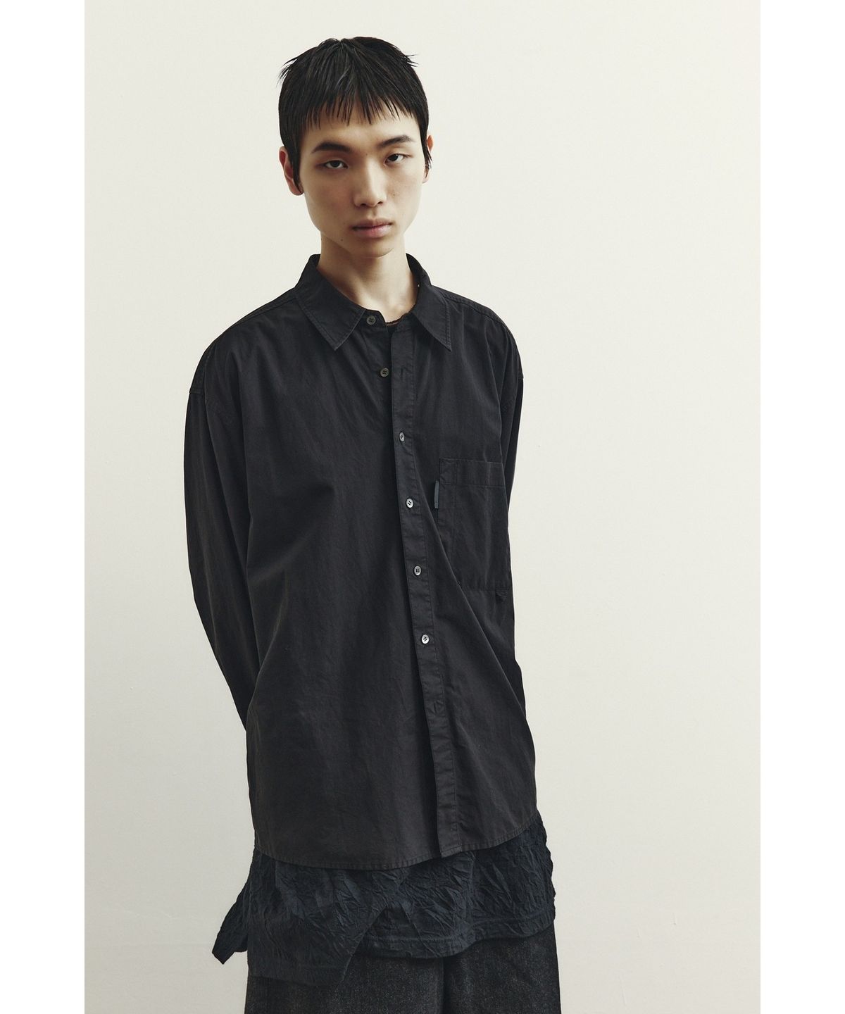 유스(YOUTH) Staff Shirt - Black