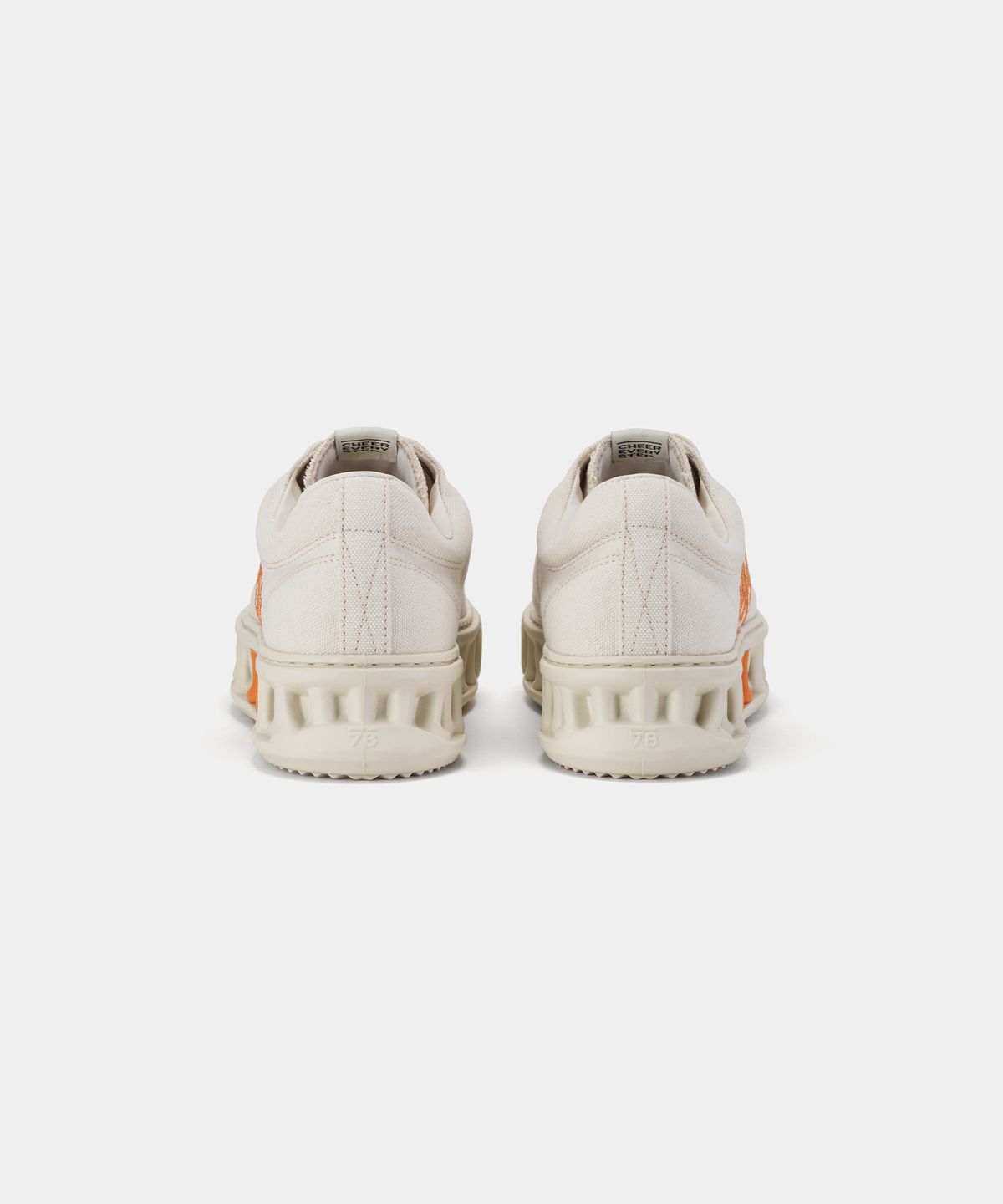 세븐에잇언더(78UNDER) M-2 GRAPHIC LOW TOP_OFF WHITE