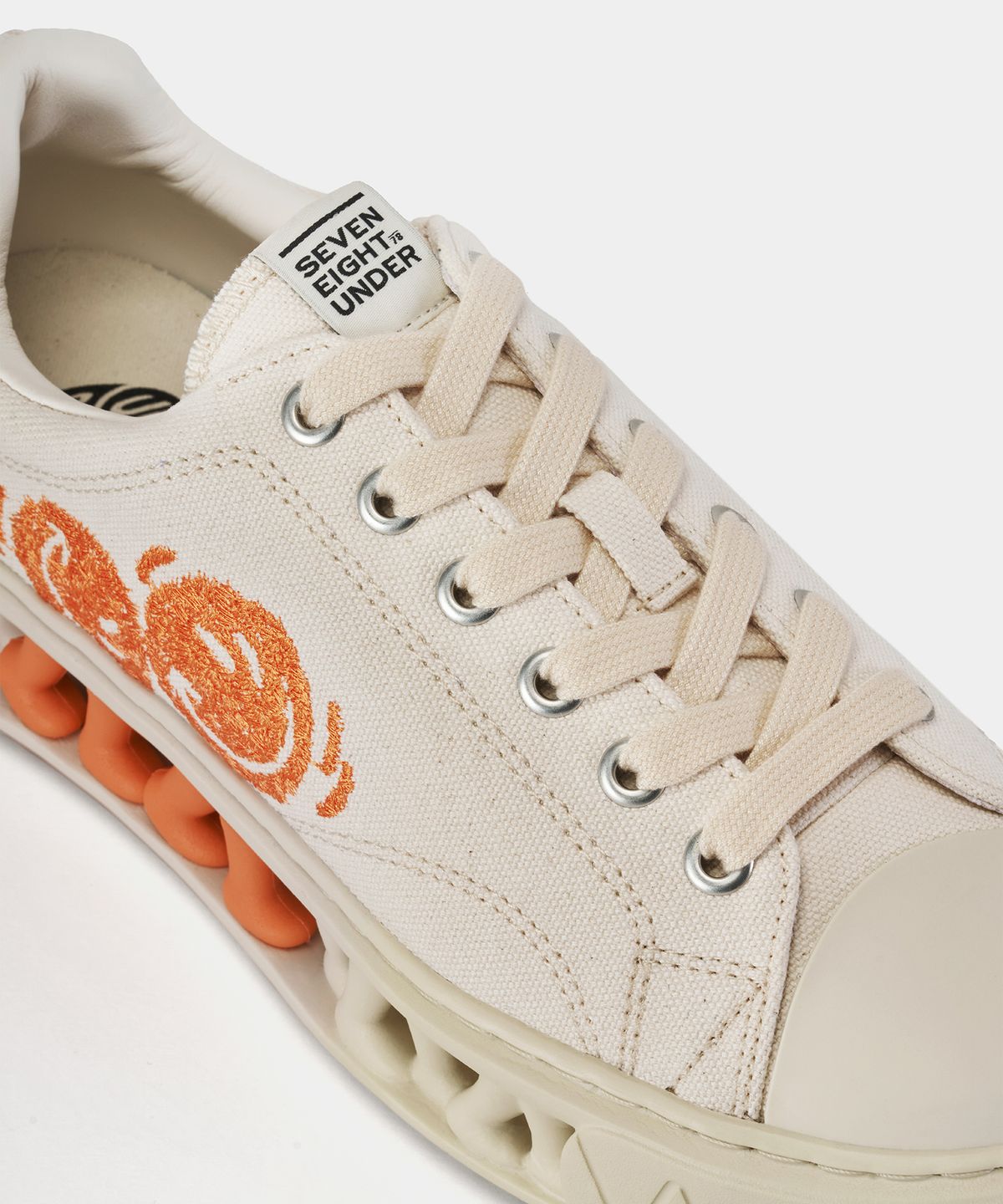 세븐에잇언더(78UNDER) M-2 GRAPHIC LOW TOP_OFF WHITE