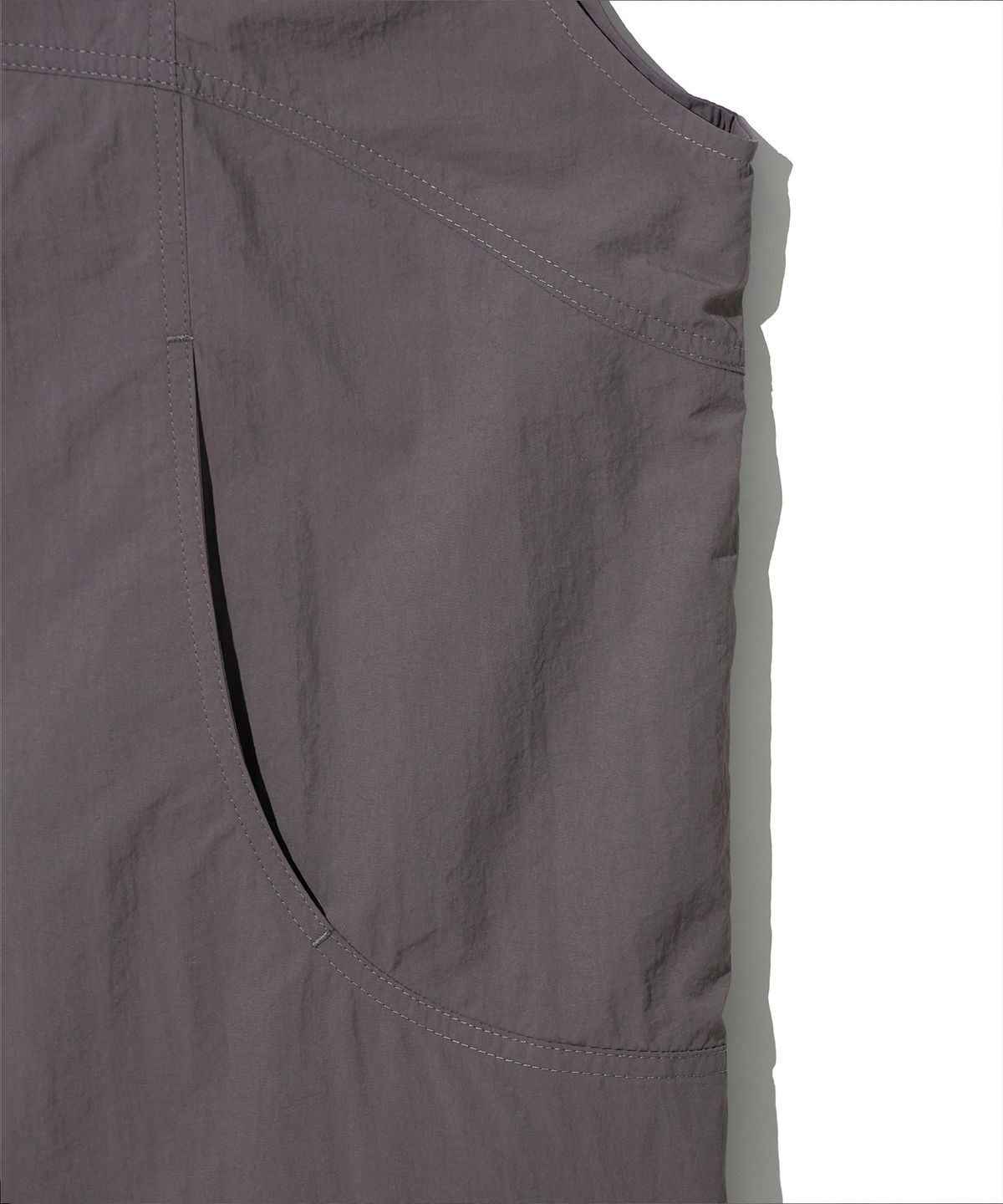 크리틱(CRITIC) GLOSSY HOOD VEST LIGHT GREY